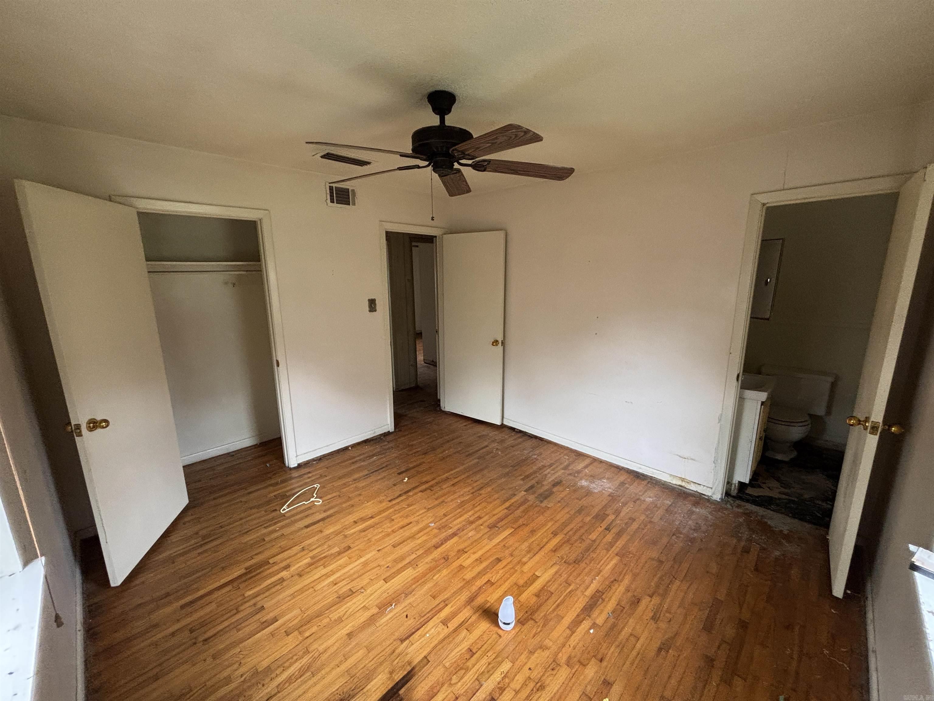 BRIARFIELD - Residential