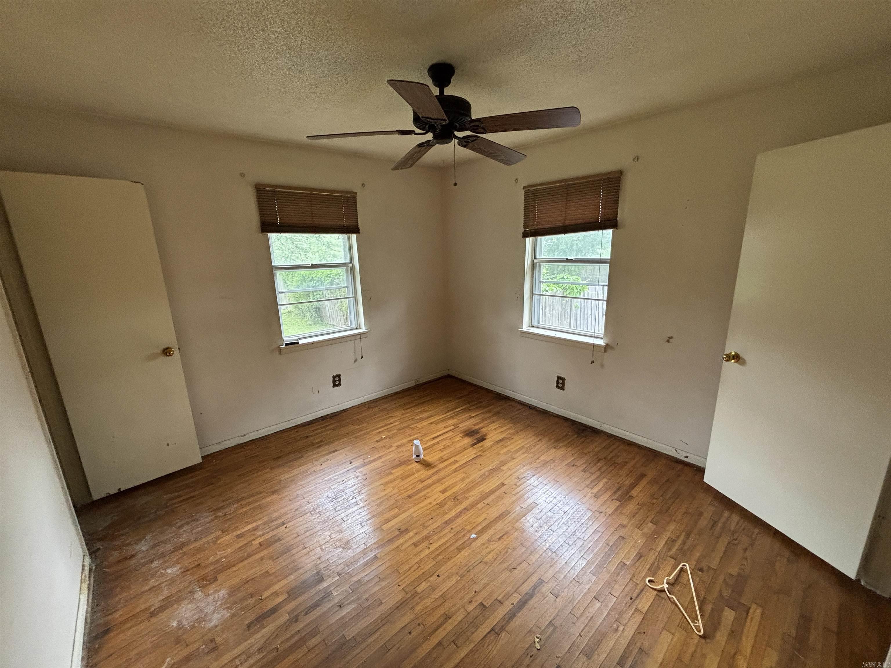 BRIARFIELD - Residential