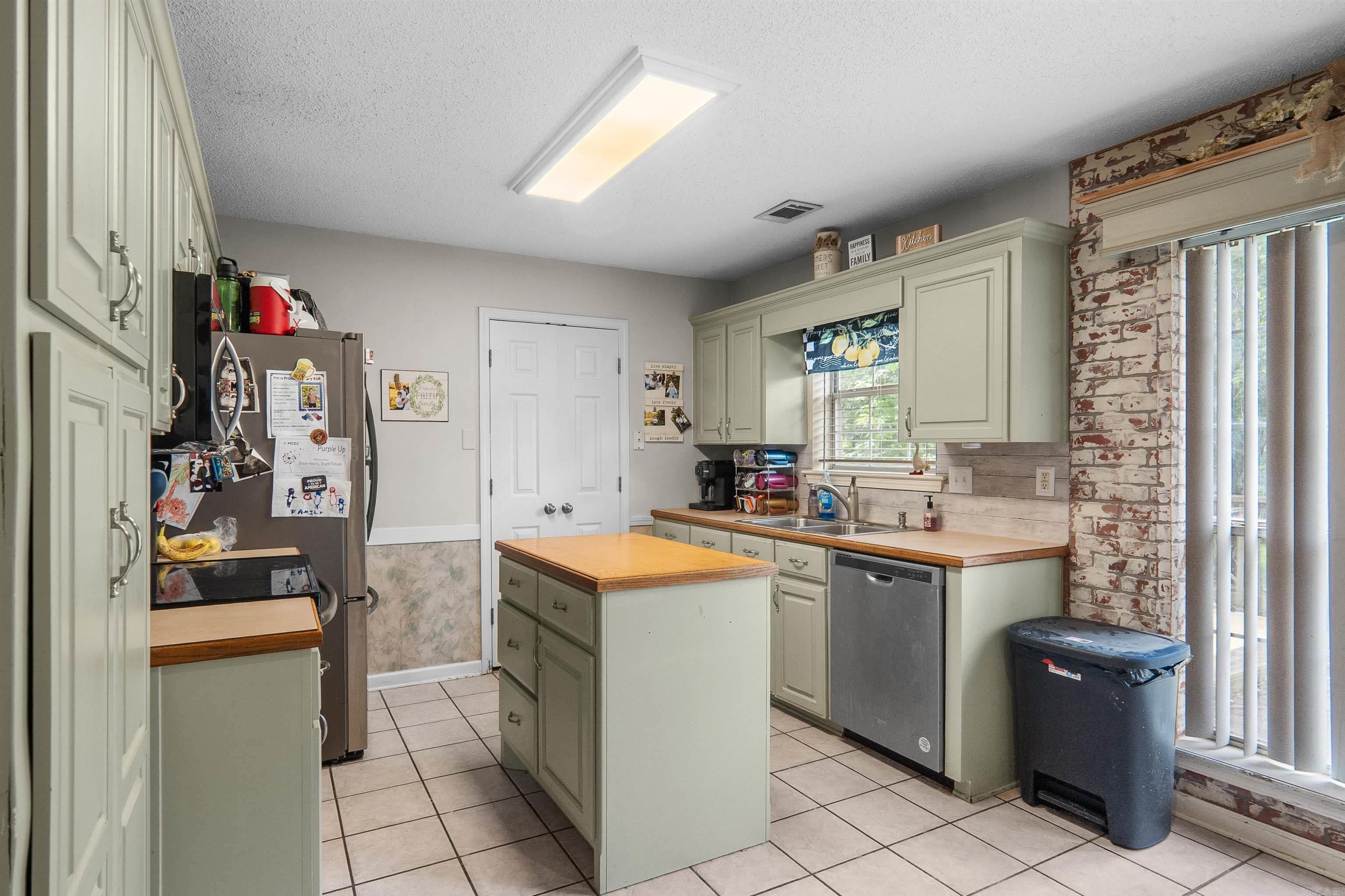 BLOOMING RIDGE - Residential