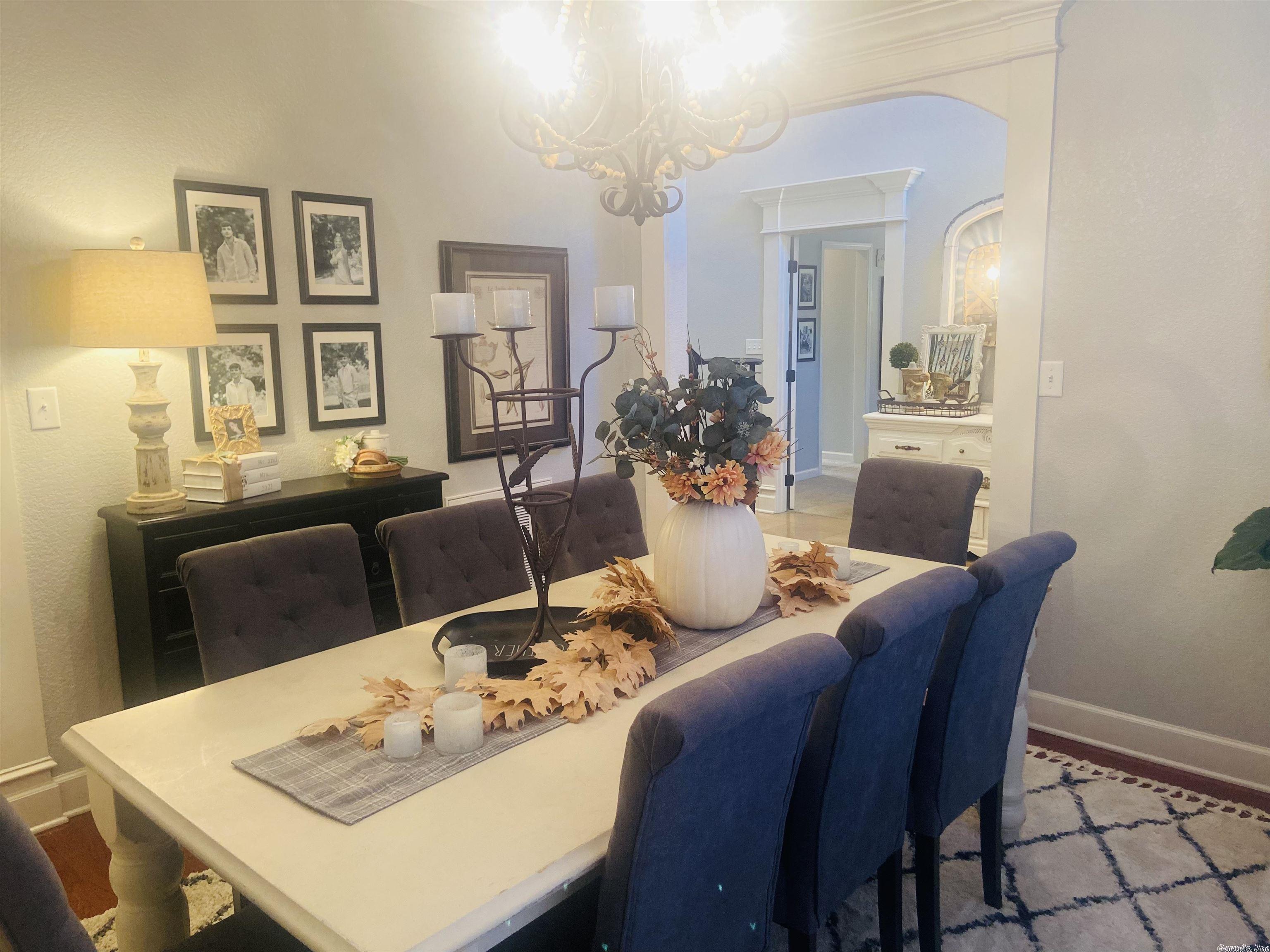 WYNNEWOOD - Residential