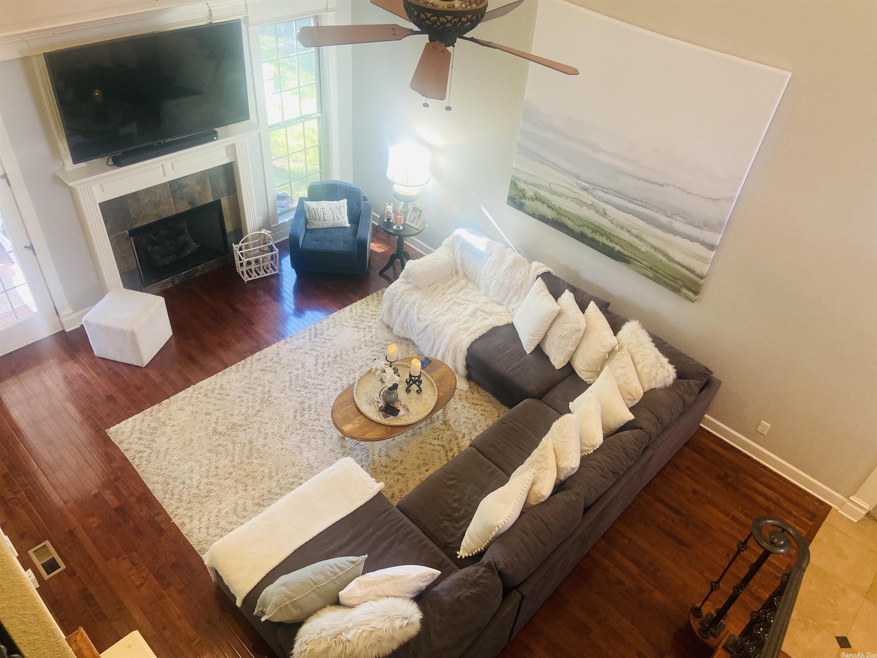 WYNNEWOOD - Residential