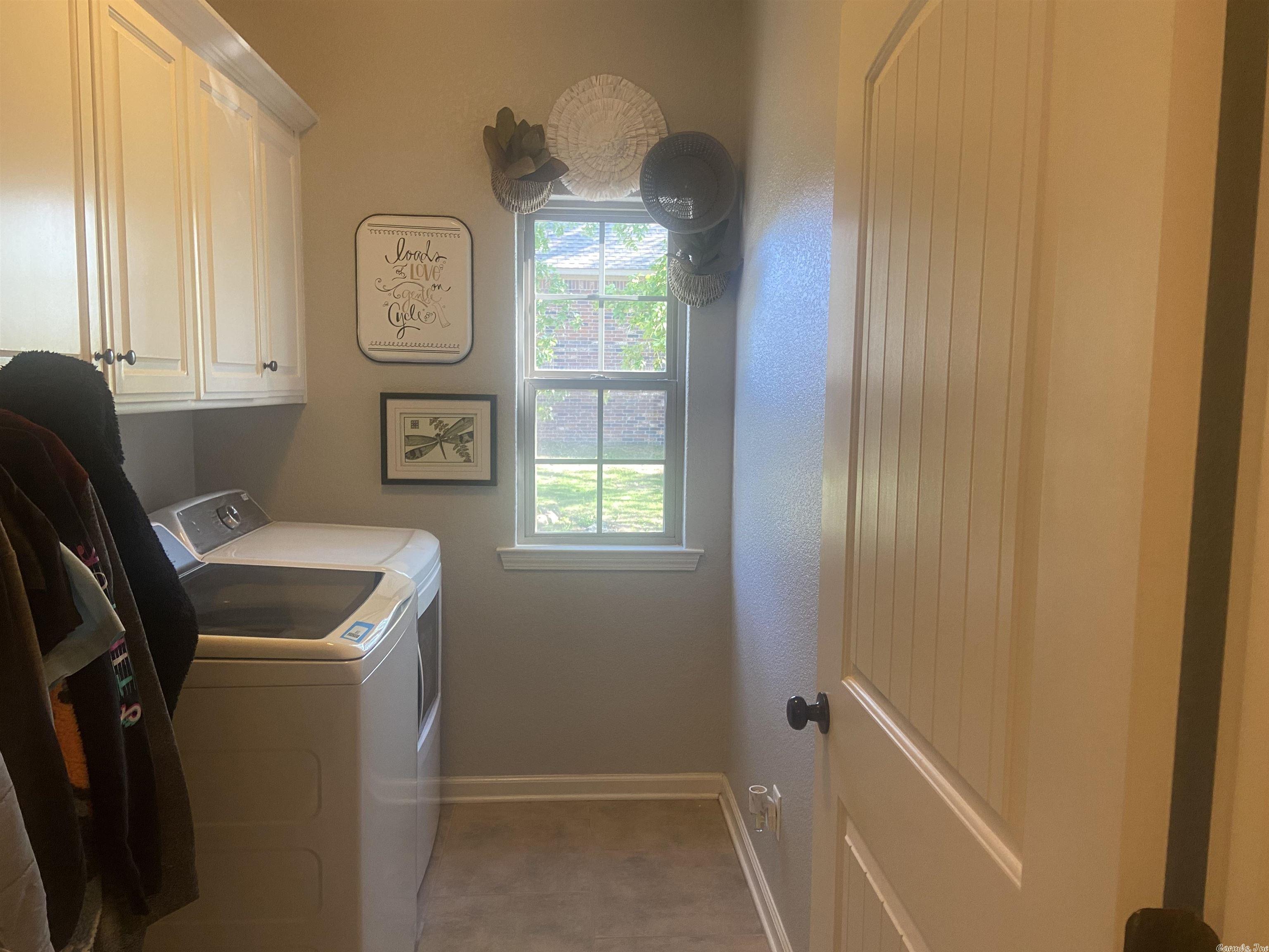 WYNNEWOOD - Residential