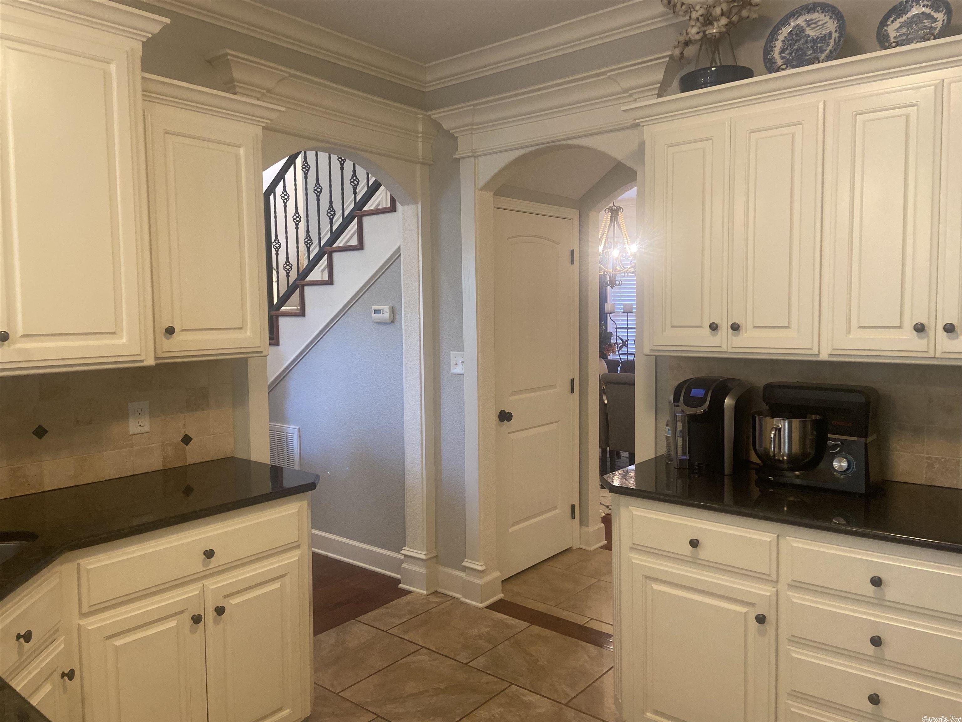 WYNNEWOOD - Residential