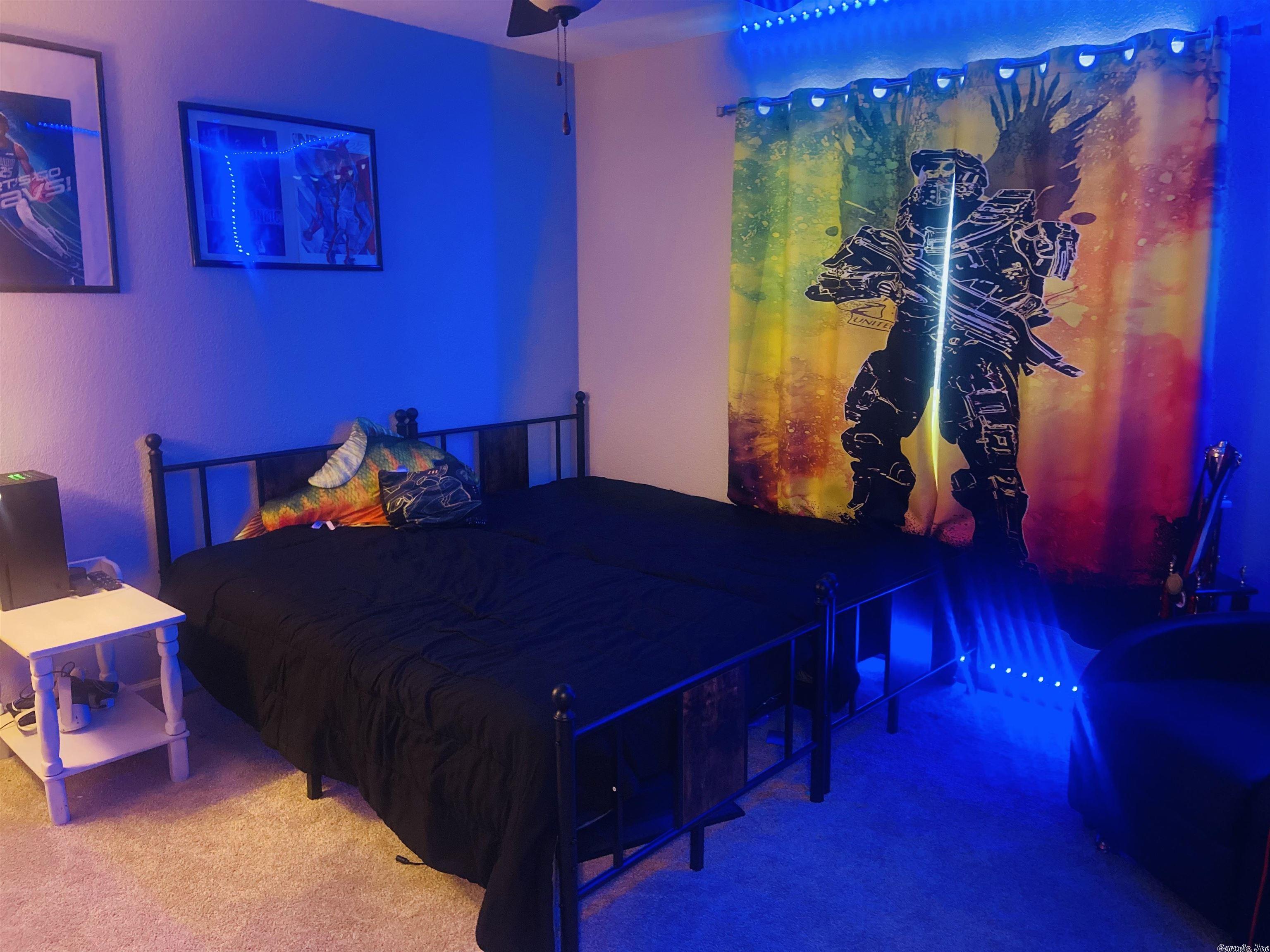 WYNNEWOOD - Residential