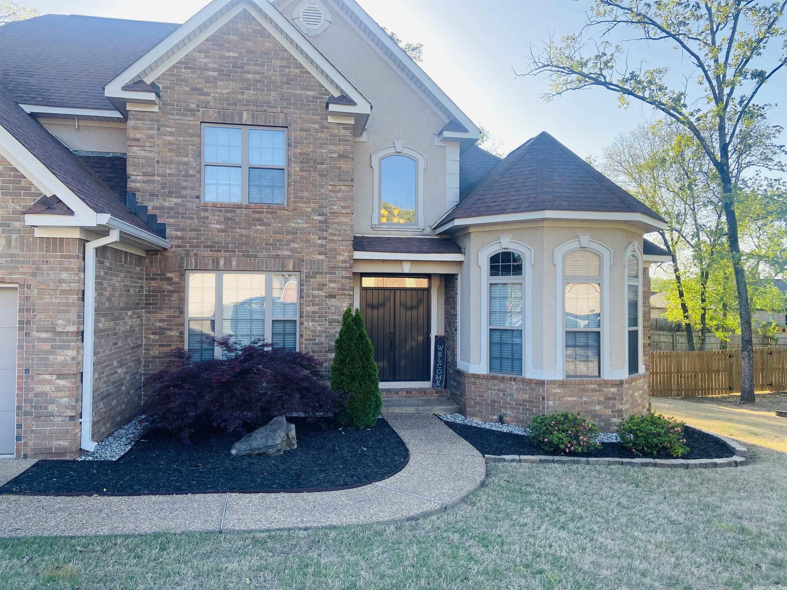 WYNNEWOOD - Residential