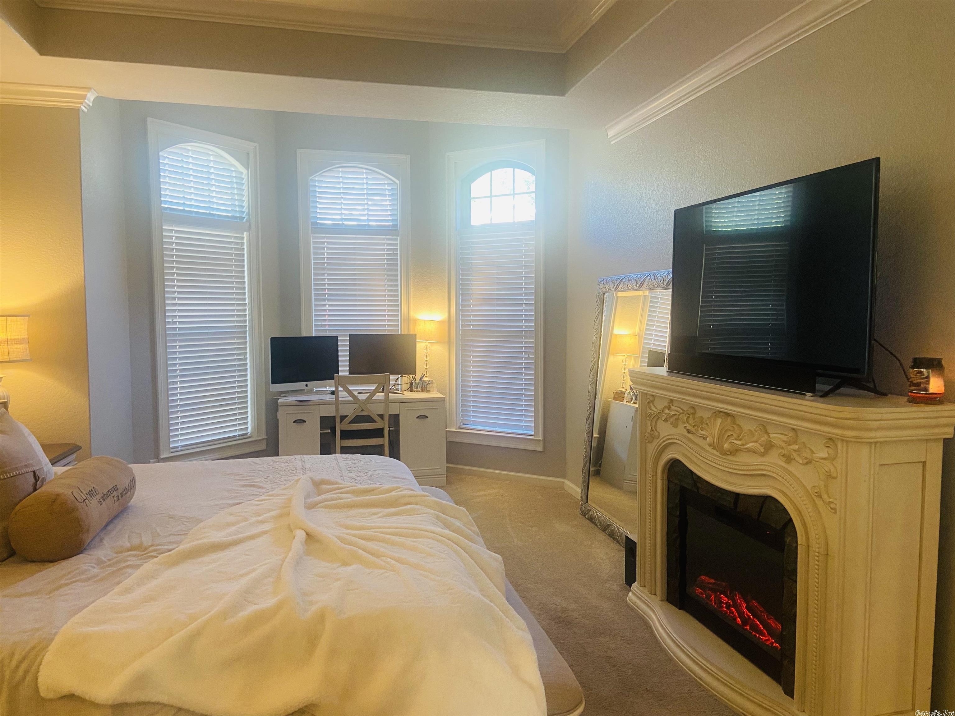 WYNNEWOOD - Residential