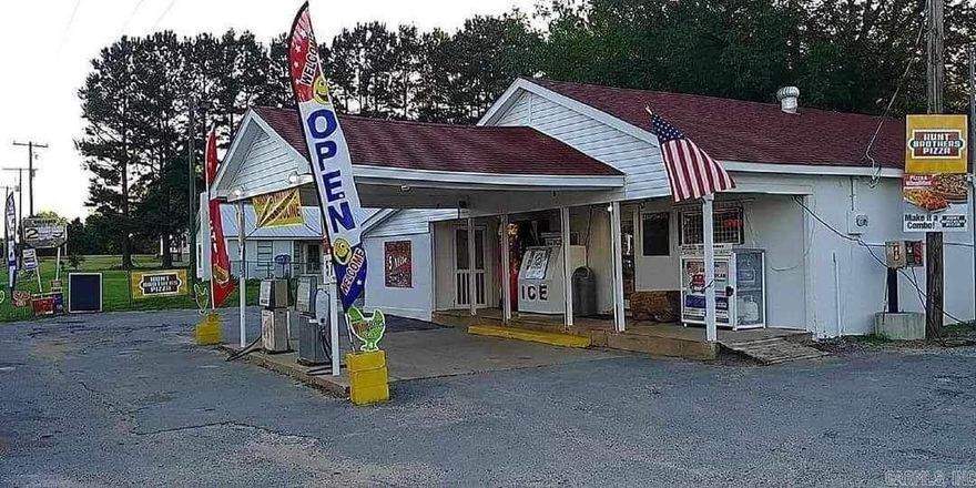 Don't miss this chance to own a TURN KEY Convenience Store! This store is already well known and established in the community and is the ONLY store in this area within 5 miles of Morrilton. Deli slicer, pizza oven, deli equipment, coolers, and everything you need to get started can convey with accepted offer. Non-Ethanol Gas Station included! Call Today!
