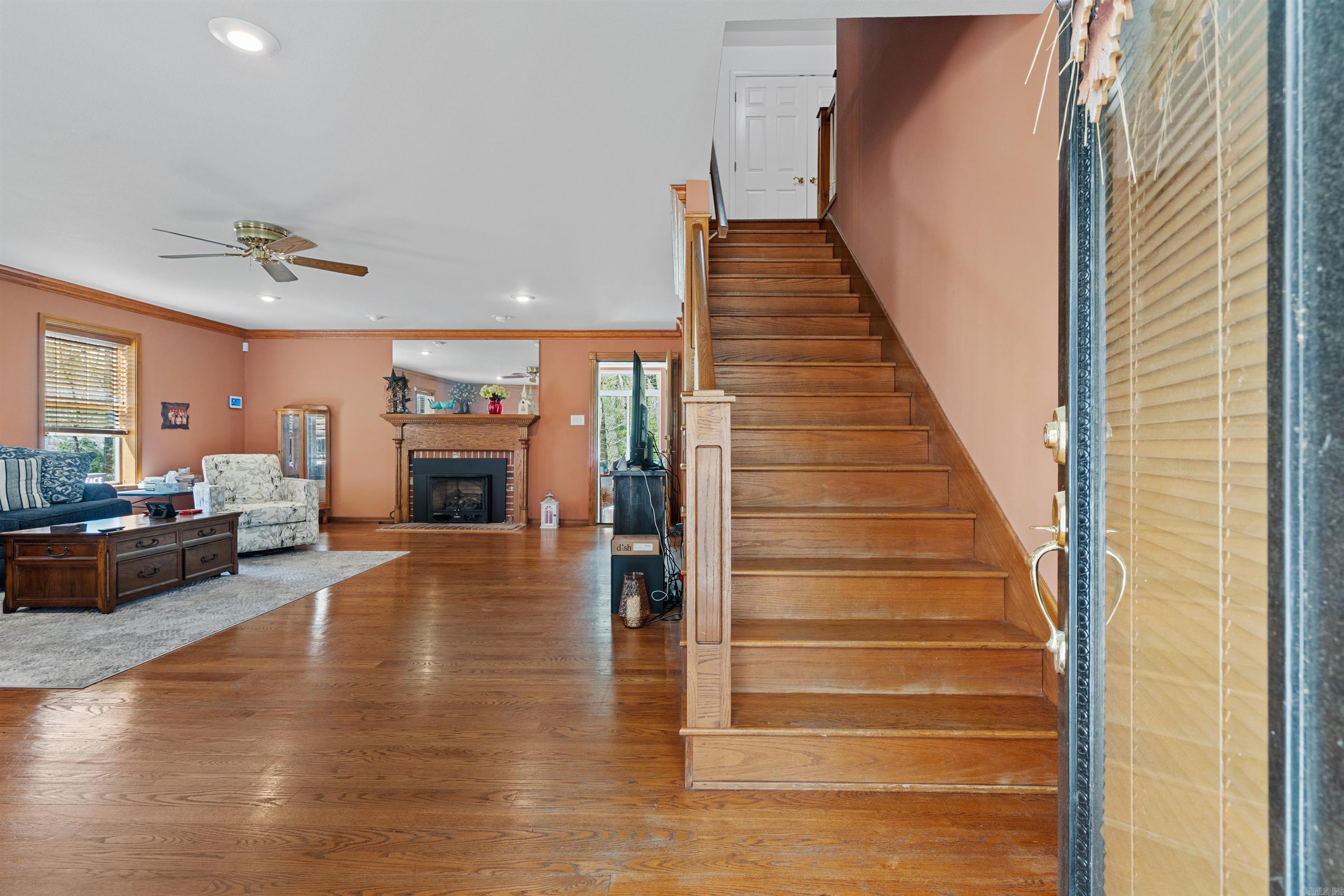 PINE HILLS PARK ADDN - Residential