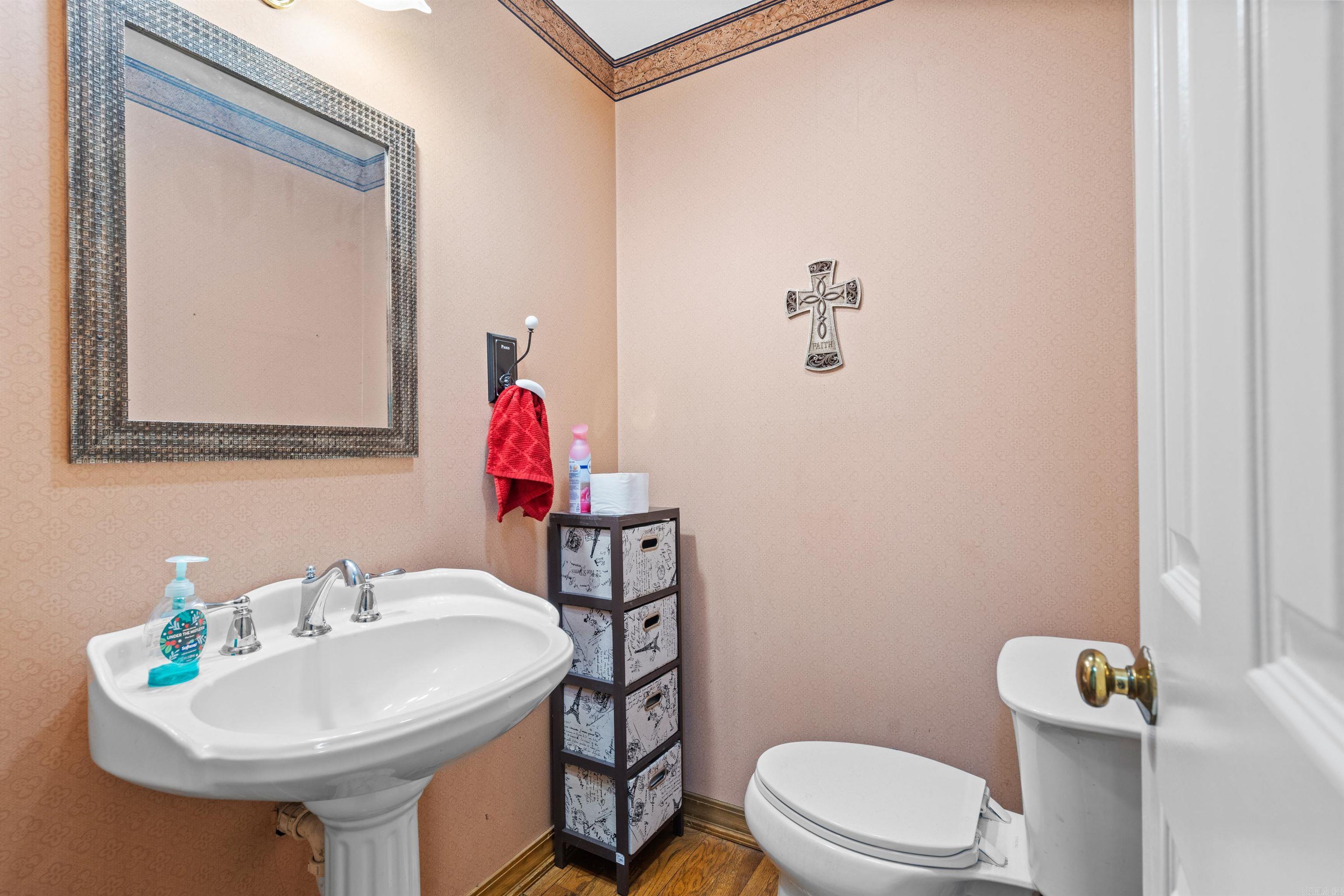 PINE HILLS PARK ADDN - Residential