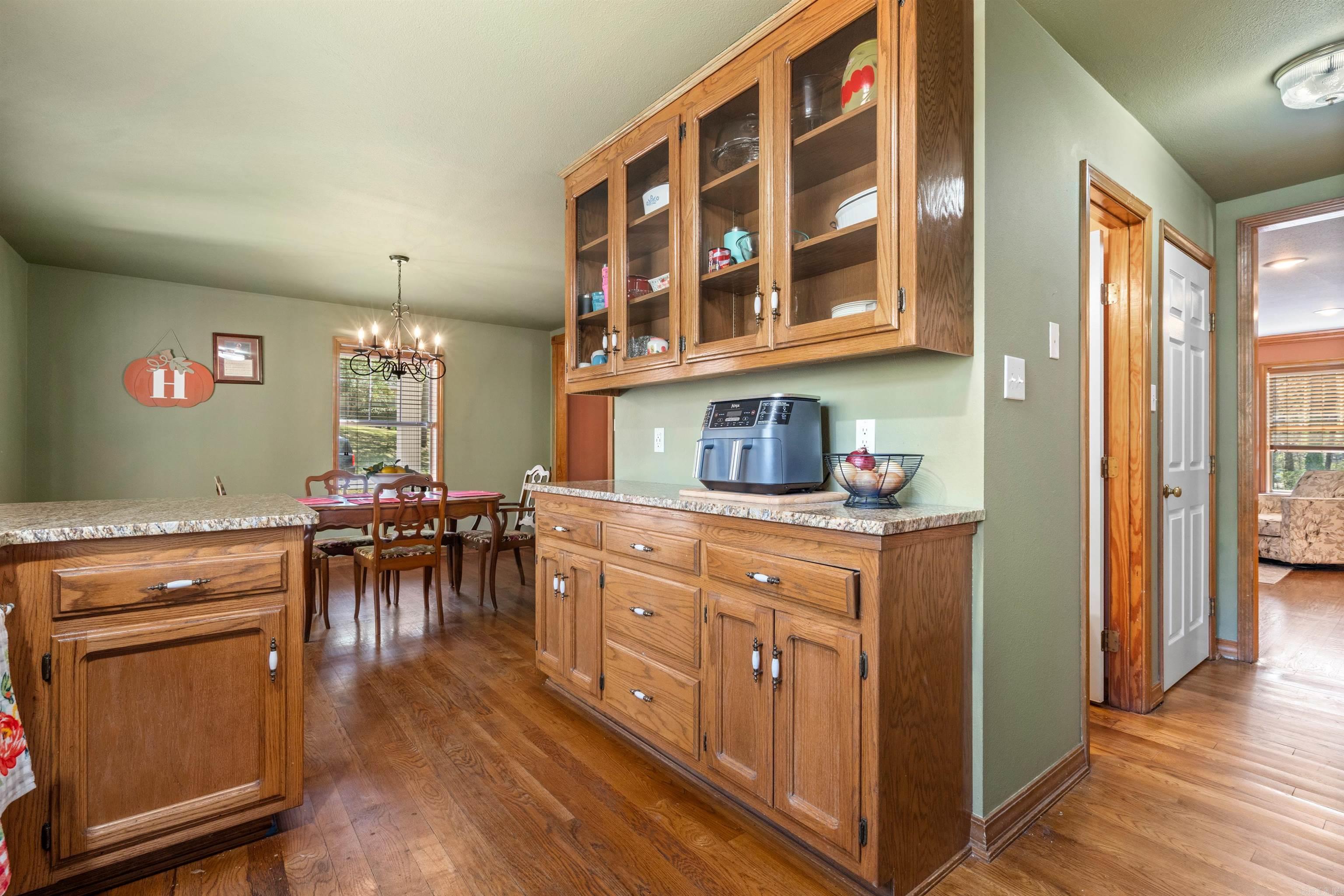 PINE HILLS PARK ADDN - Residential