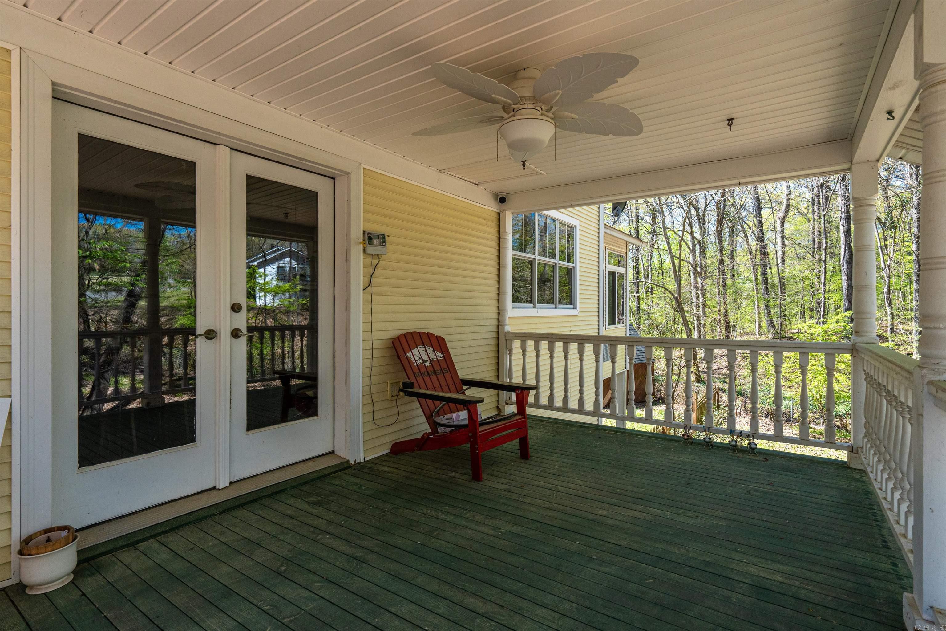 PINE HILLS PARK ADDN - Residential