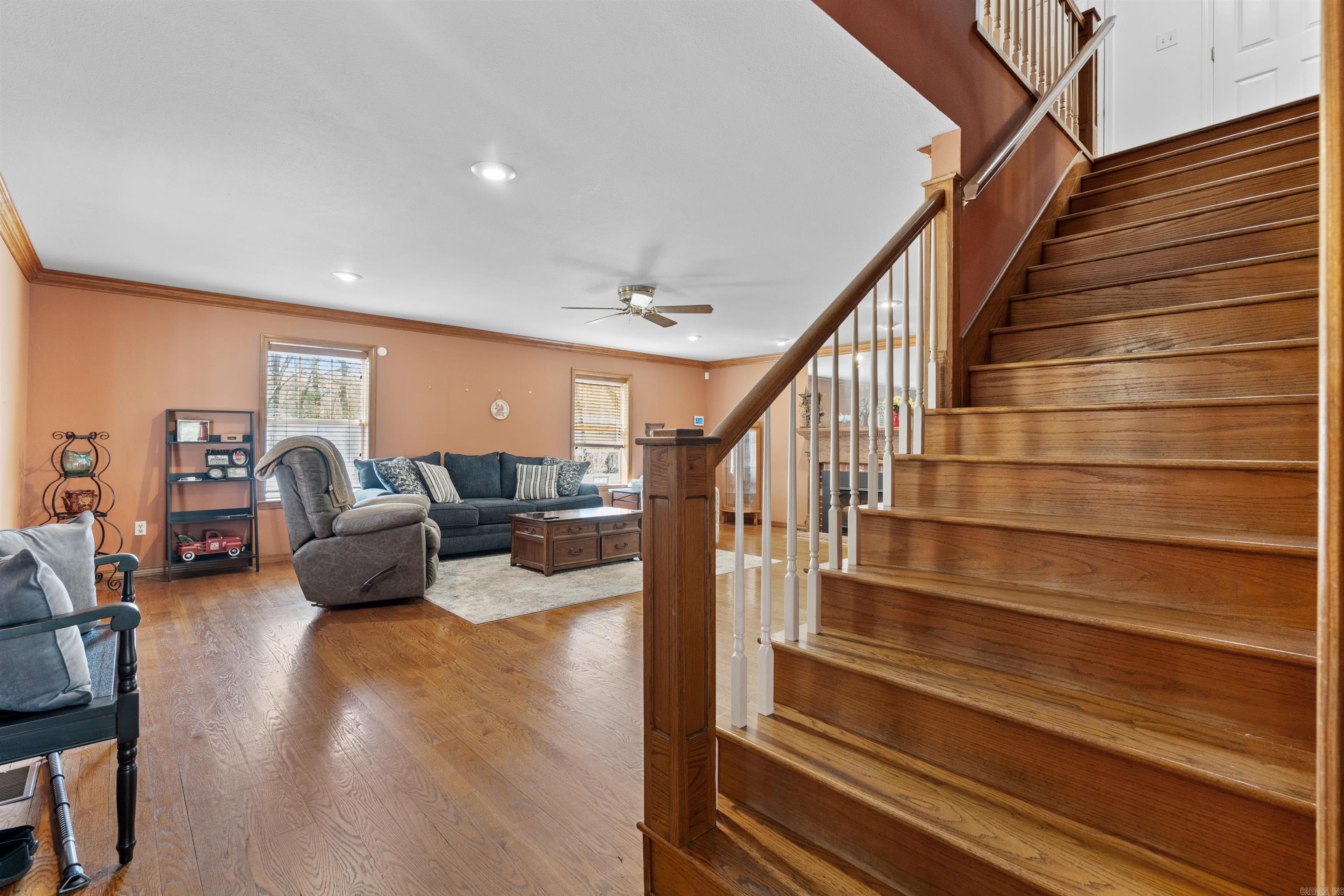 PINE HILLS PARK ADDN - Residential