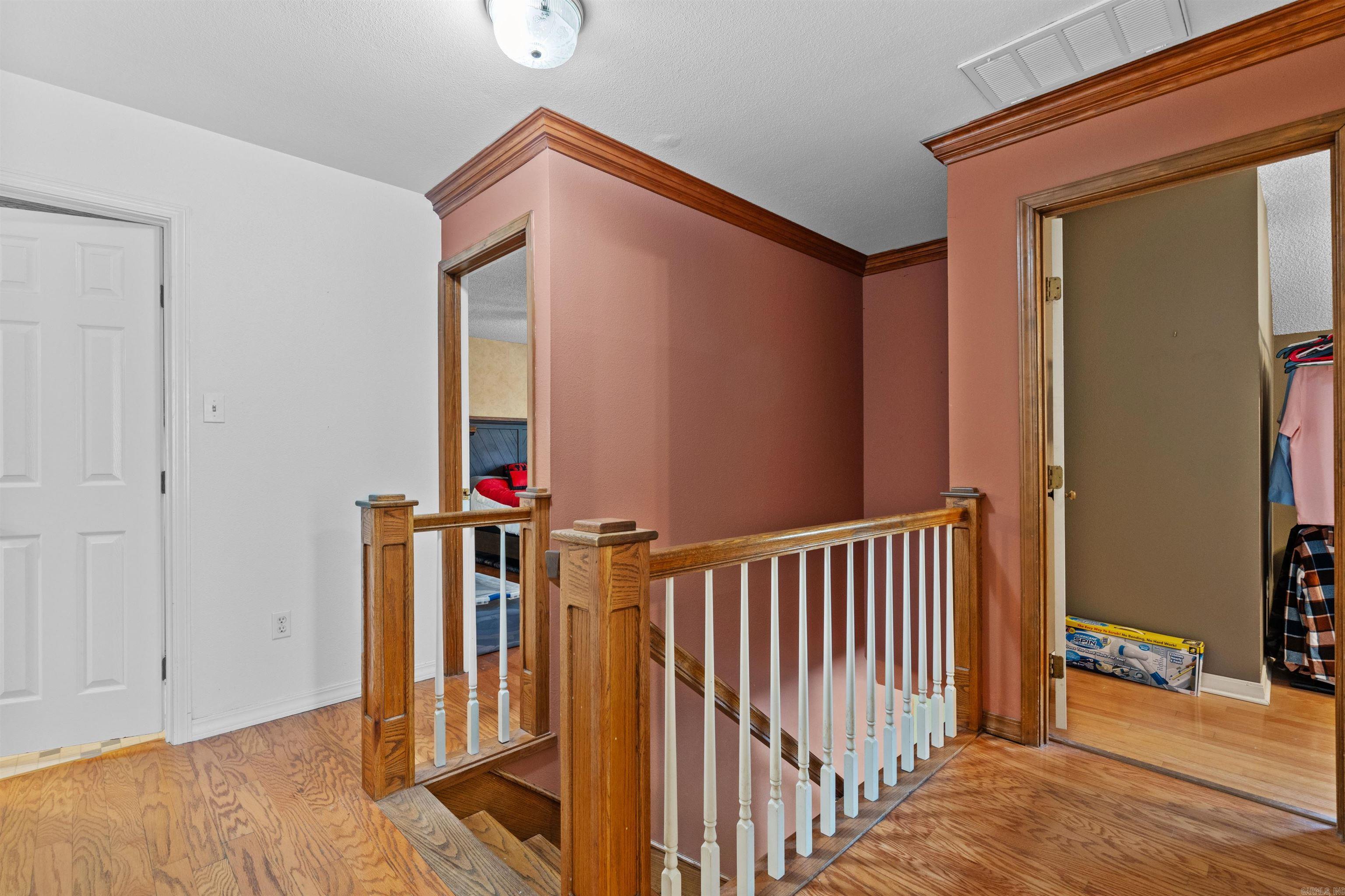 PINE HILLS PARK ADDN - Residential