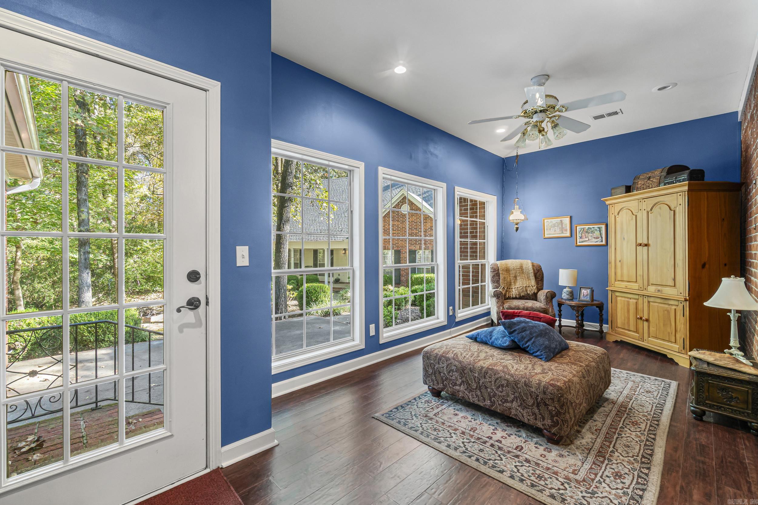 CREEKWOOD SUBD - Residential