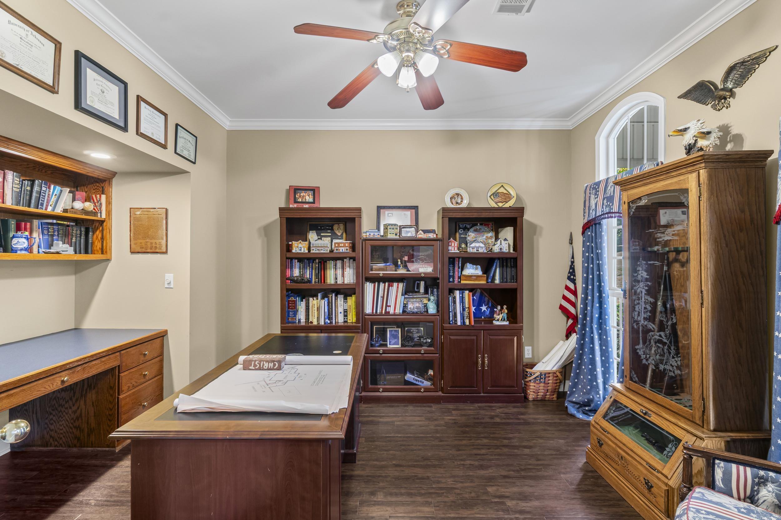 CREEKWOOD SUBD - Residential