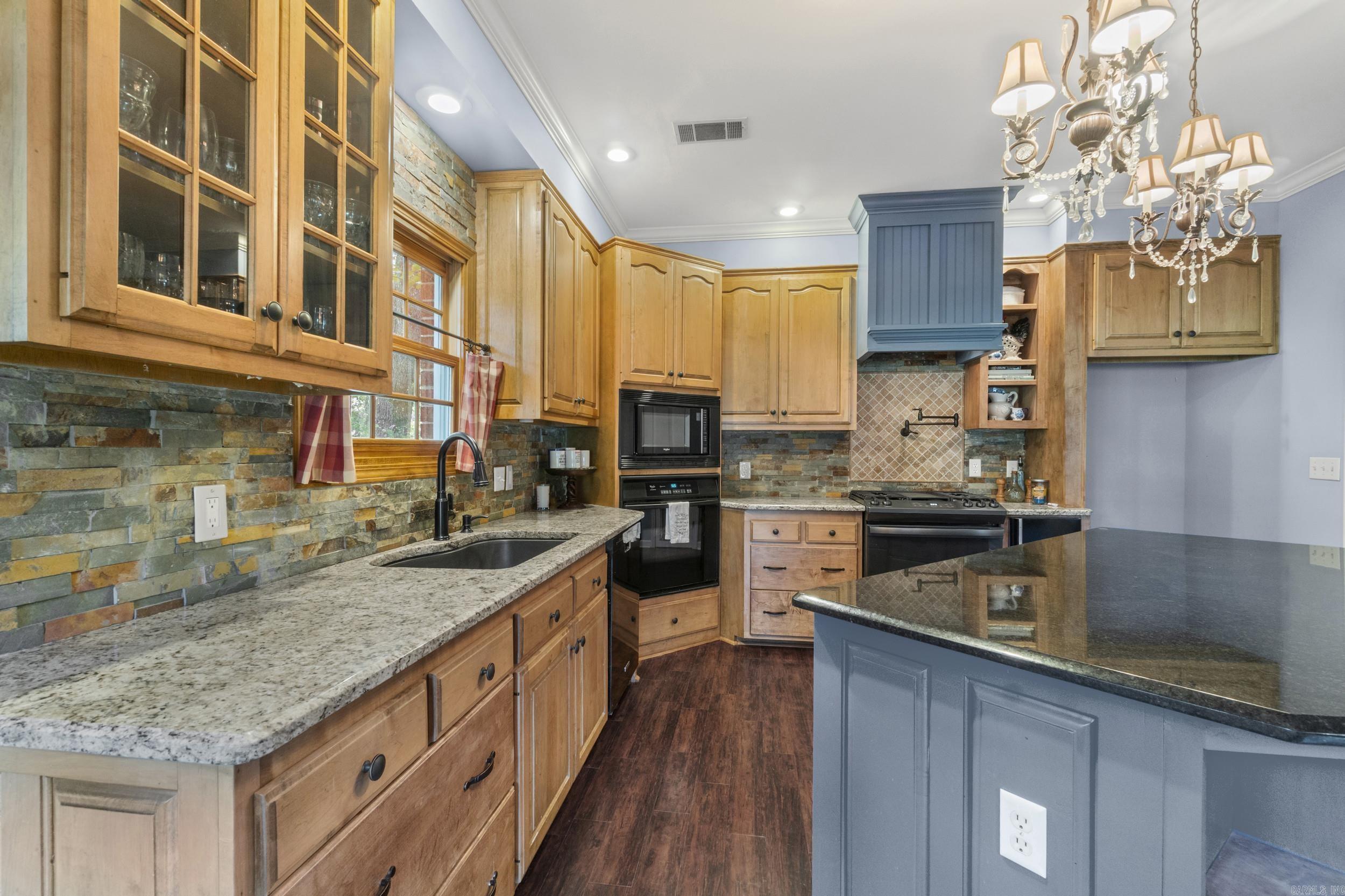 CREEKWOOD SUBD - Residential