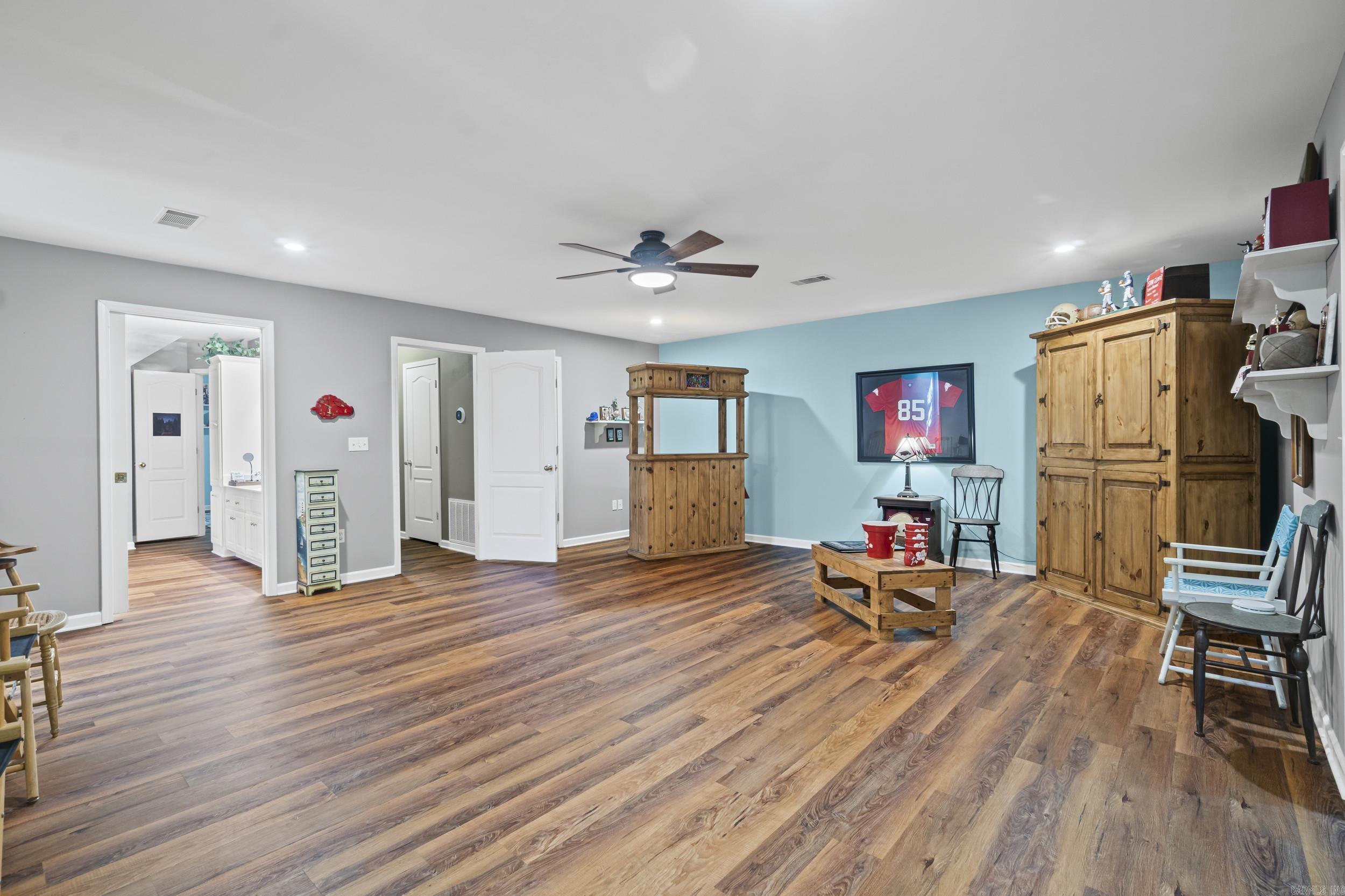 CREEKWOOD SUBD - Residential