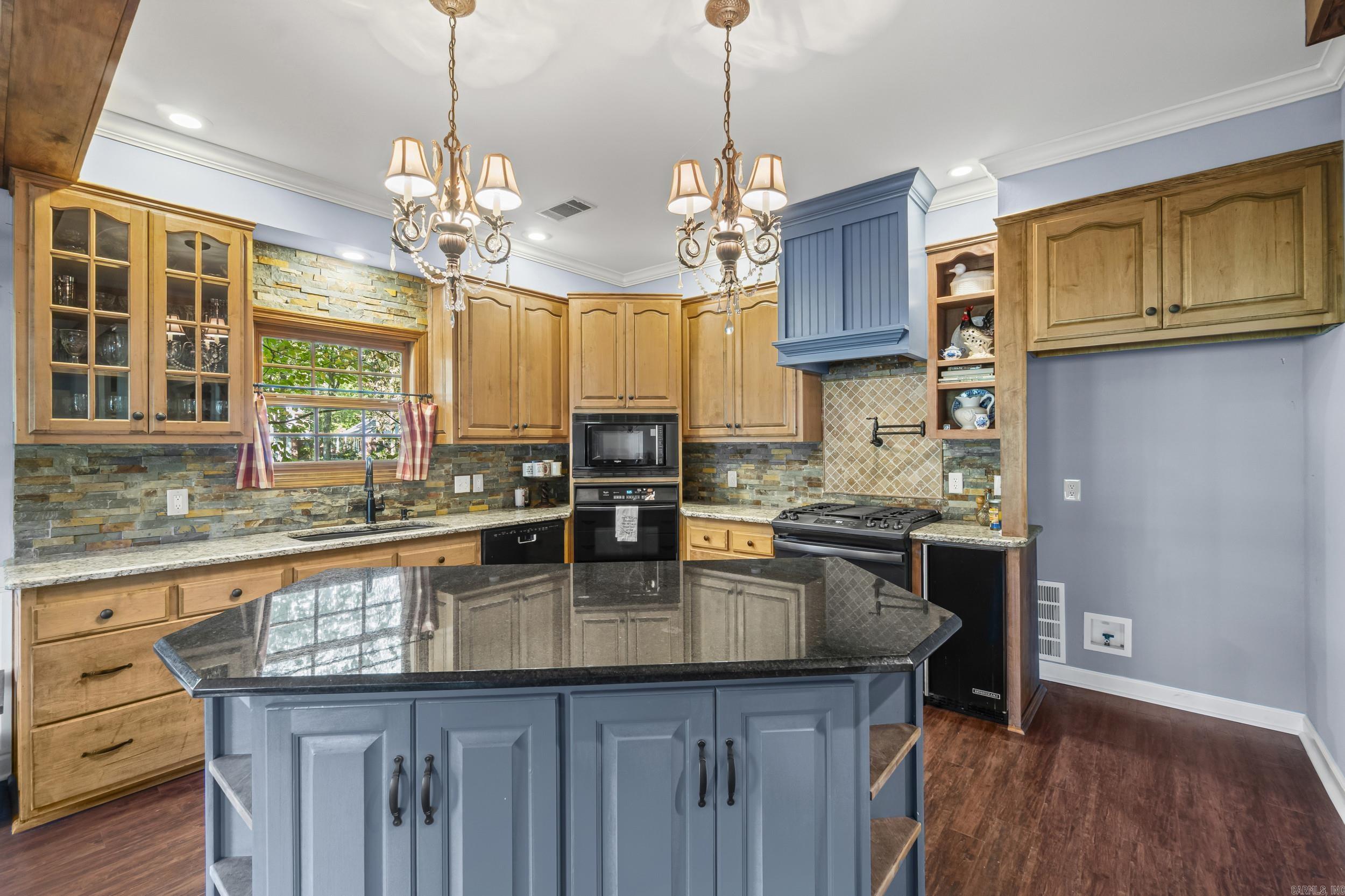 CREEKWOOD SUBD - Residential