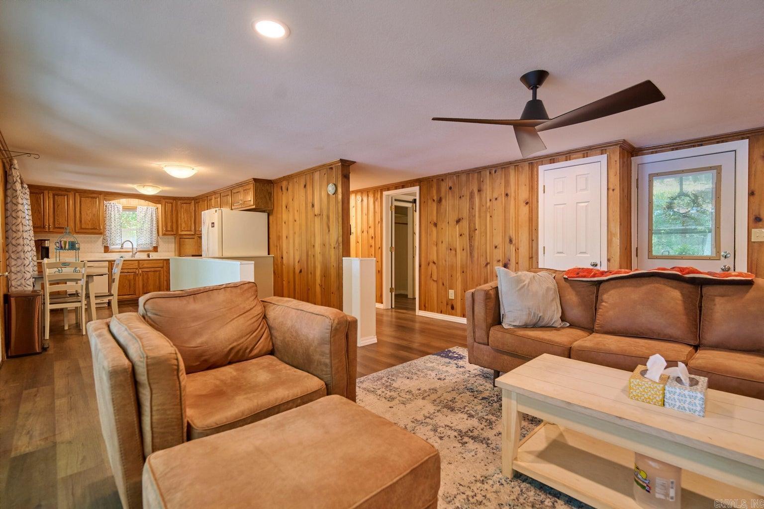 ARKANSAS HGTS - Residential