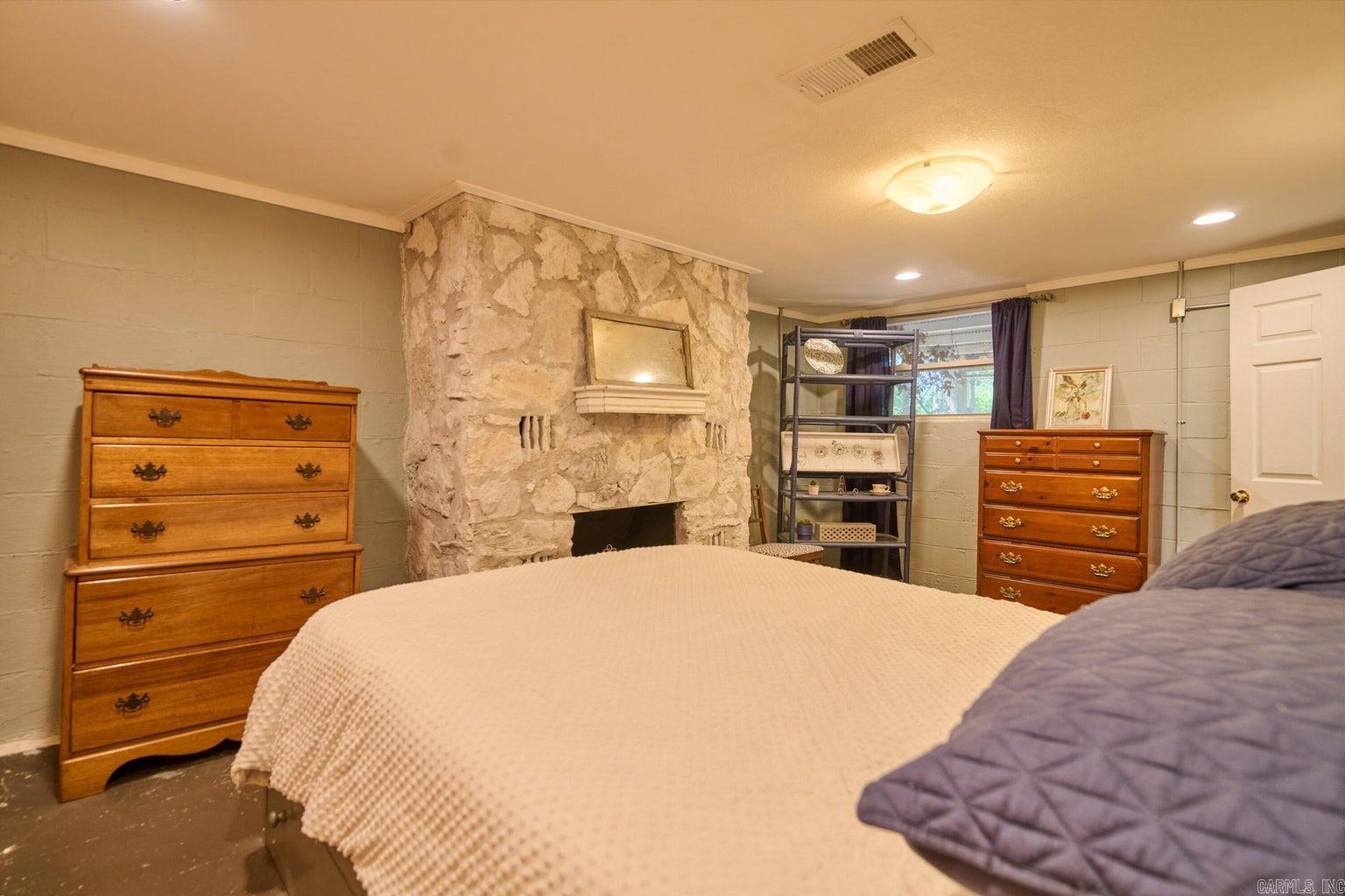 ARKANSAS HGTS - Residential