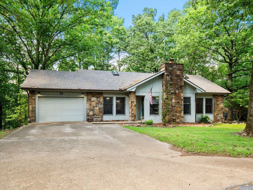 NICE ONE LEVEL 3 BEDROOM 2BATH NEWLY REMODELED!! LEVEL LOT!  New LVP Floors in the open living areas and kitchen.  New Carpet in the bedrooms.  New paint throughout.  New baseboards New Roof 2024 HVAC LESS THAN 5 YEARS OLD DECK LESS THAN 5 YEARS OLD Great curb appeal and a level drive! SELLER WILL BY $2000 BUY-IN FEE ON BUYER'S BEHALF WITH REASONABLE OFFER! SELLER WILL PROVIDE 1 YEAR HOME WARRANTY! 3 bedroom, 2 bath home with 1 car garage with a spacious living area, a gorgeous native stone fireplace and large dining area. An added bonus is the roomy den/family room with vaulted ceilings and casement windows that provide maximum natural lighting and the perfect spot for entertaining or movie watching. You will also appreciate the added privacy that comes with the split bedroom floor plan. This home has so many things to enjoy including mornings sipping coffee on the new deck with the private wooded view, and afternoons spent tinkering in the 300 sqft basement/workshop. Being located just minutes to Lake Desoto beach and marina, multiple golf courses, walking trails, restaurants, medical offices, and so much more is an added convenience! Don't miss this opportunity!