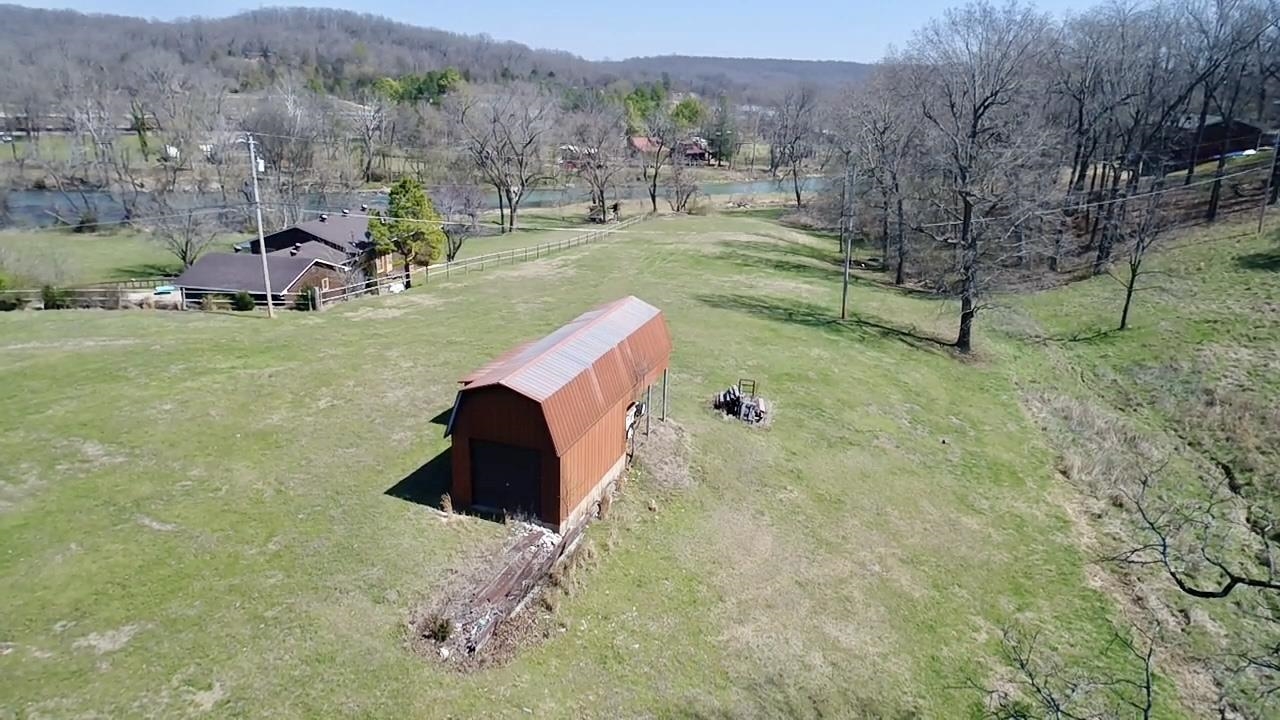 Metes & Bounds - Land