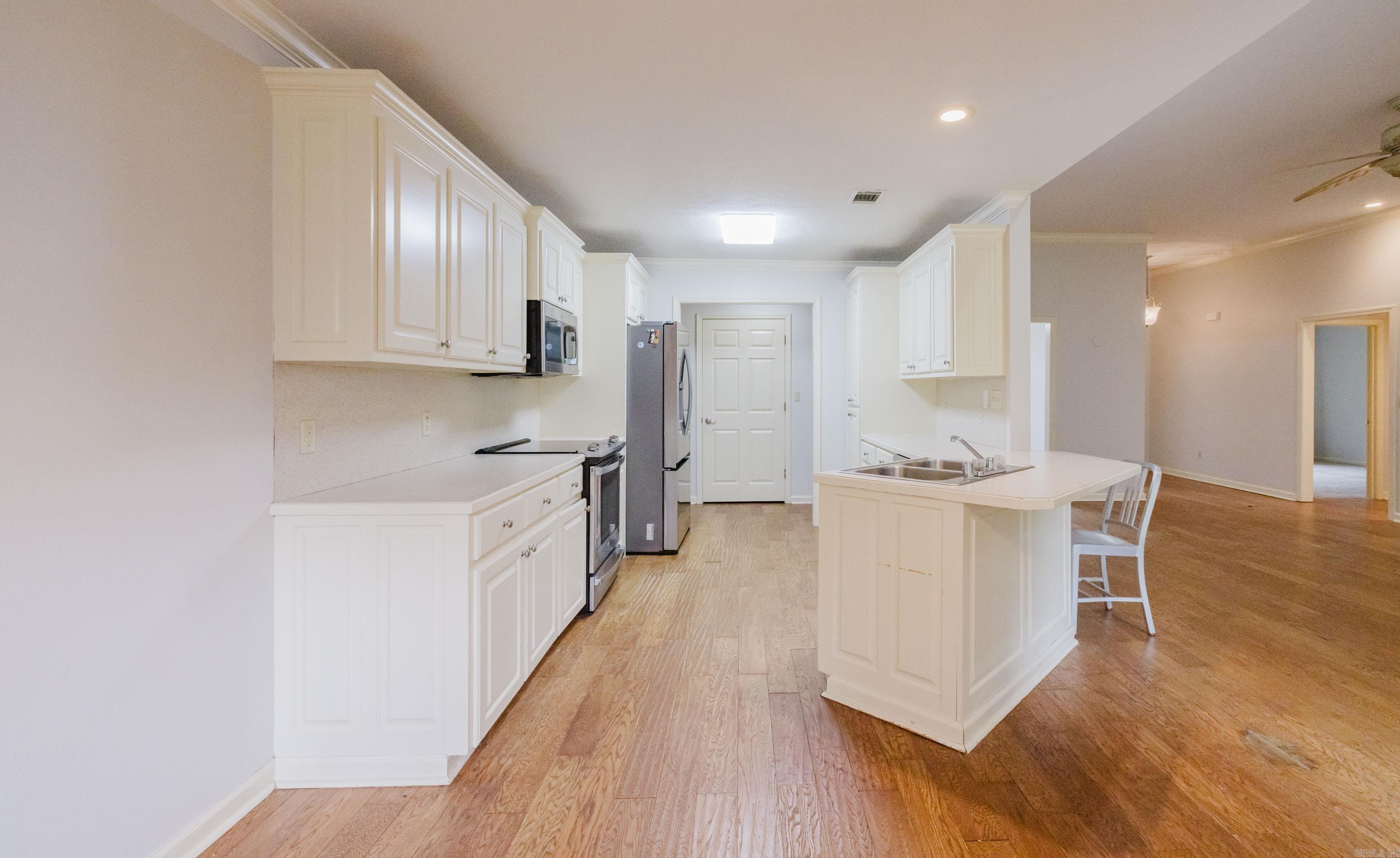 TREASURE HILL - Residential