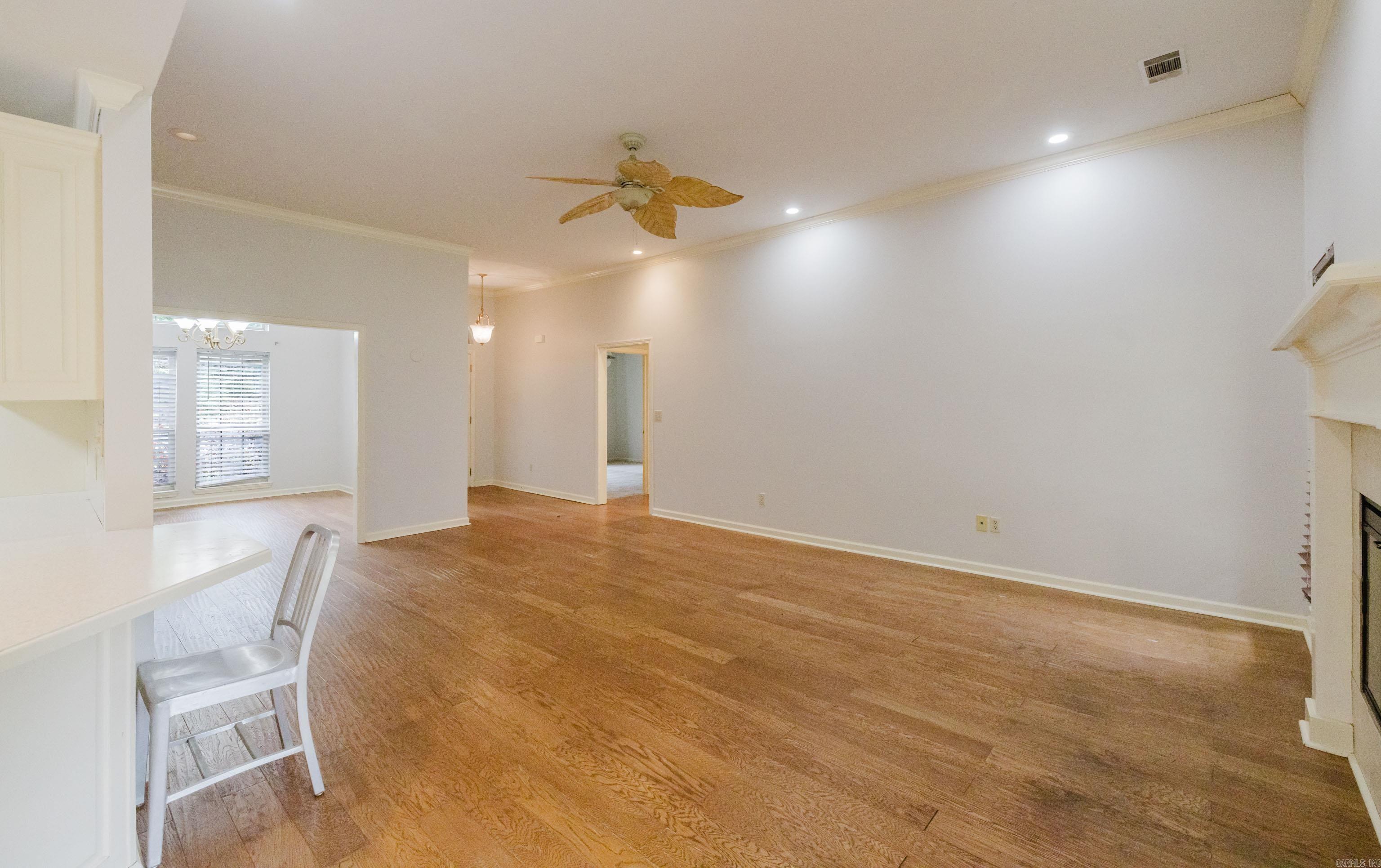 TREASURE HILL - Residential