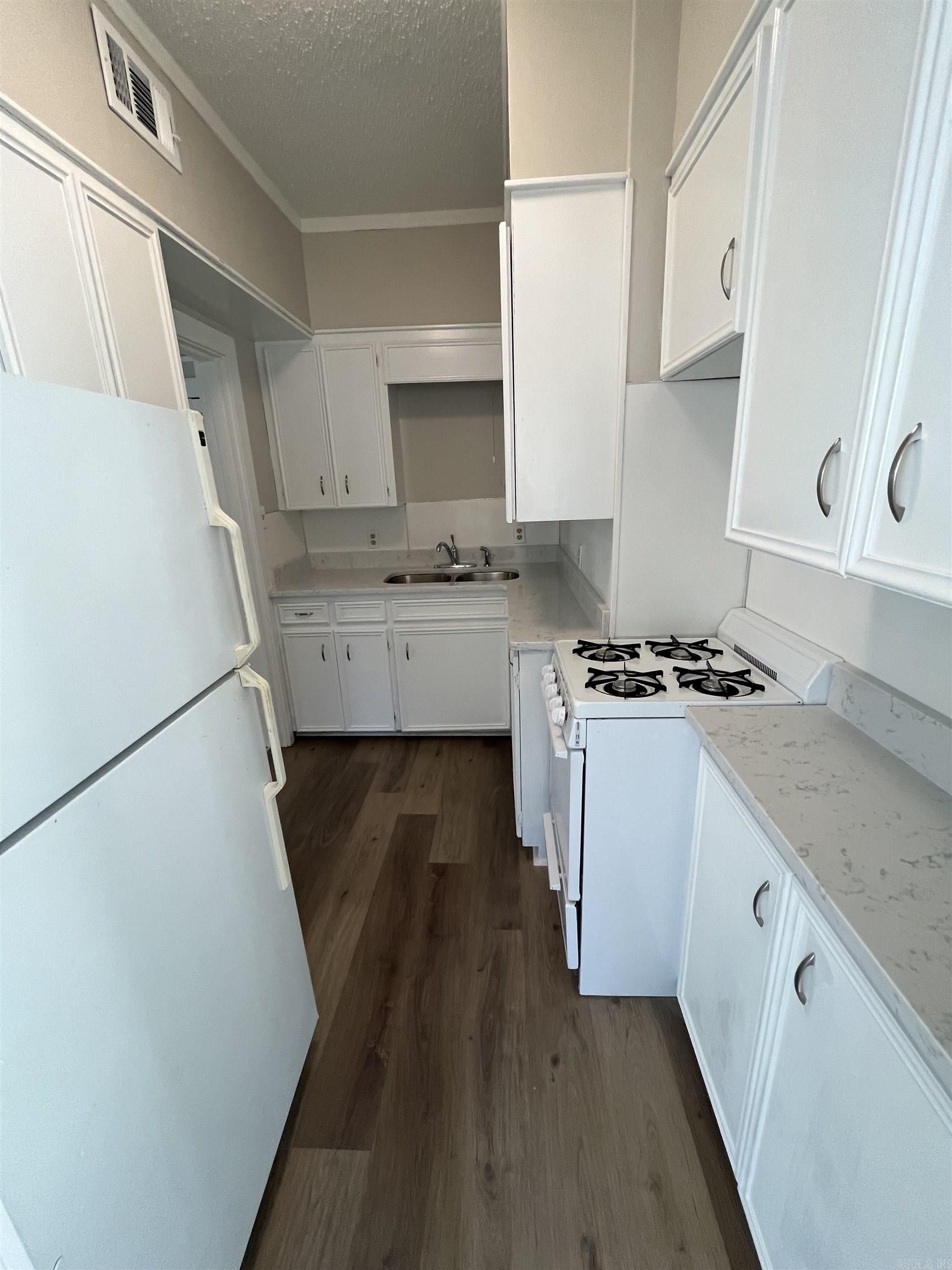 Midland Hills - Residential Lease