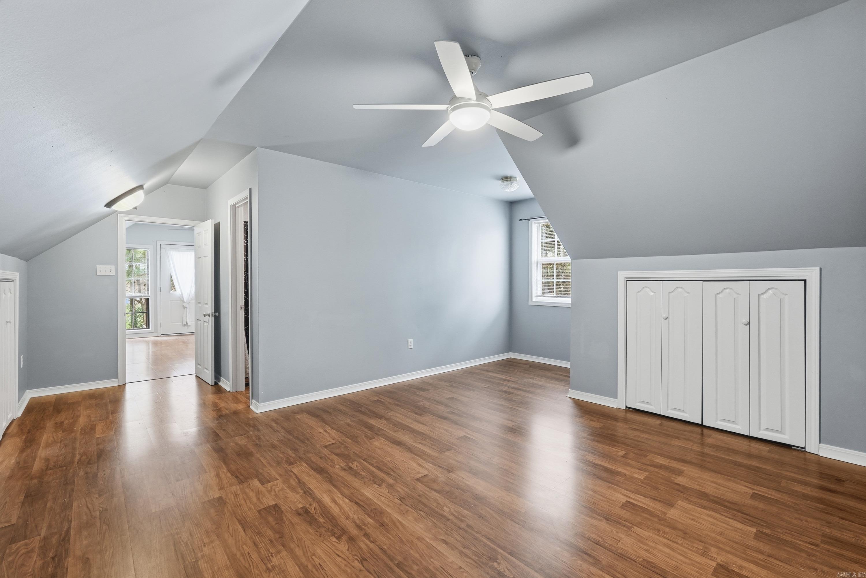 SUMMER HILL PLACE - Residential