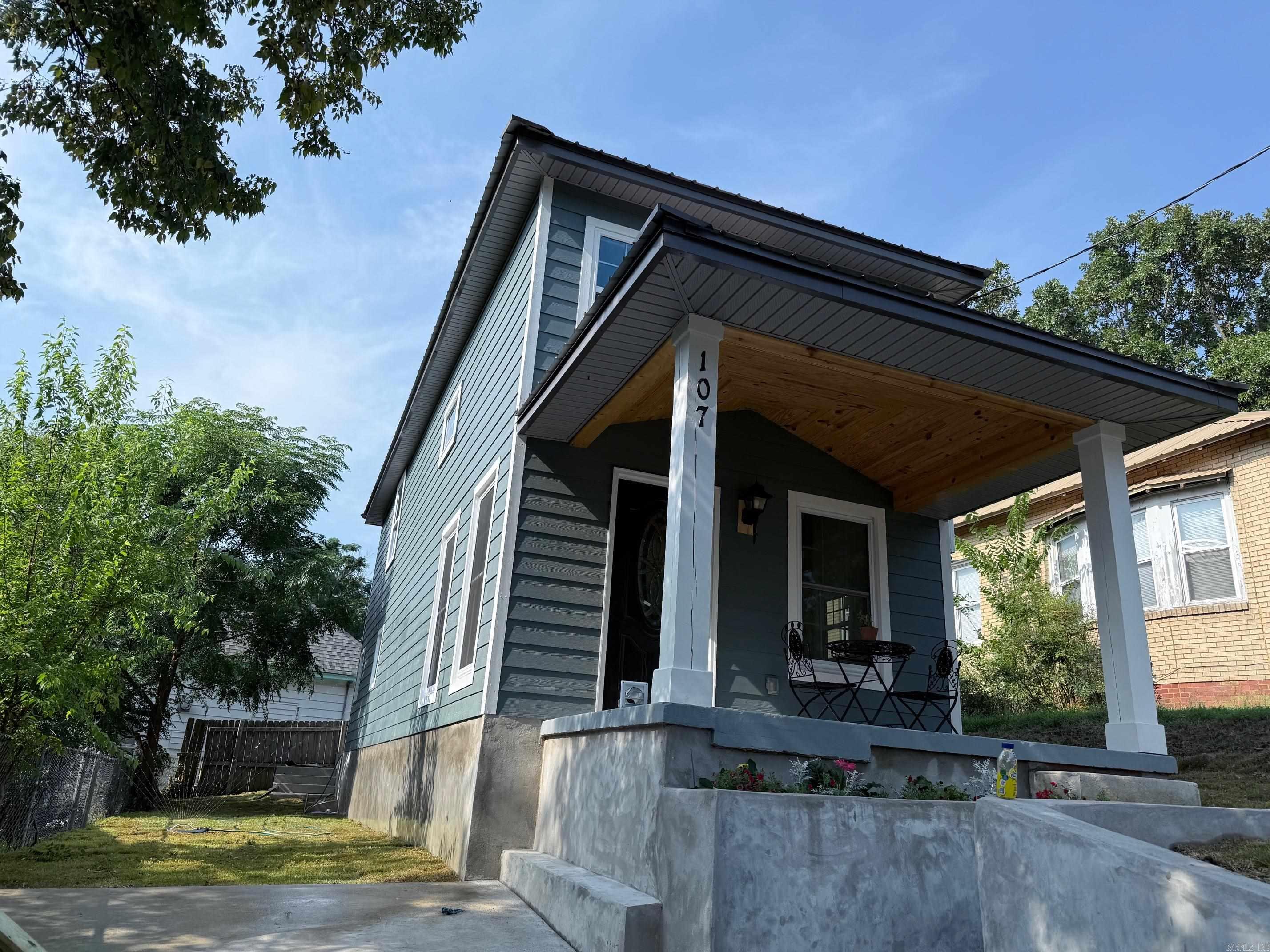 Dawers Garland Counrt - Residential
