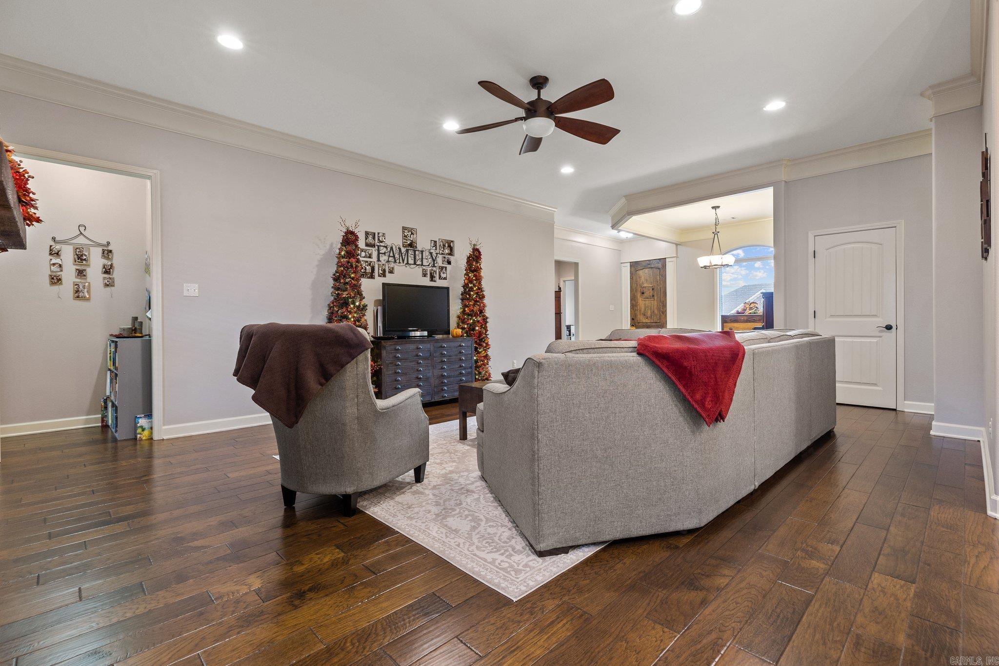 RIDGEVIEW - Residential