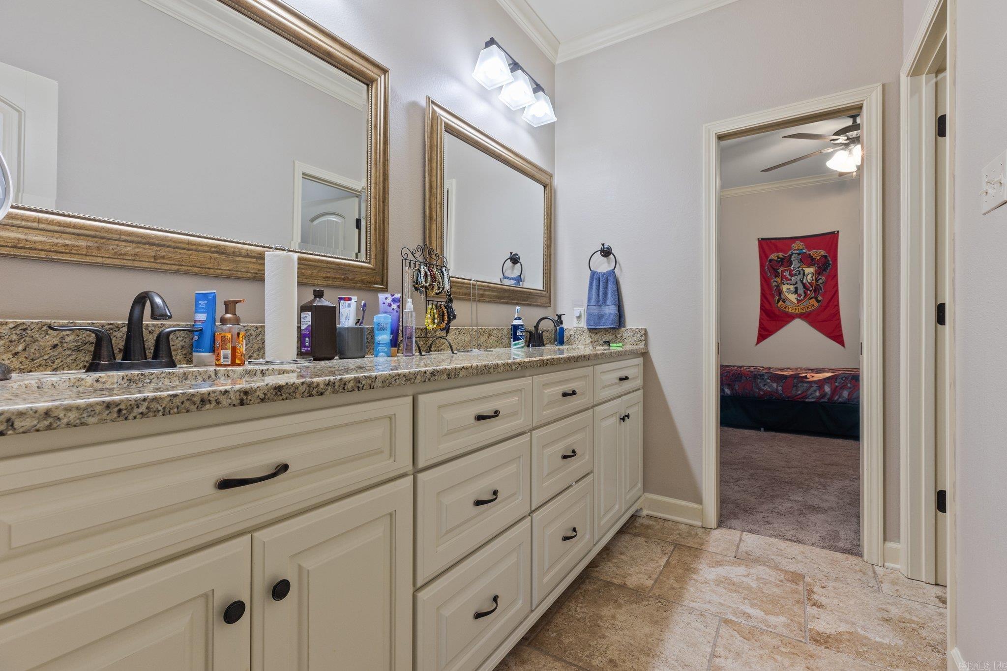 RIDGEVIEW - Residential