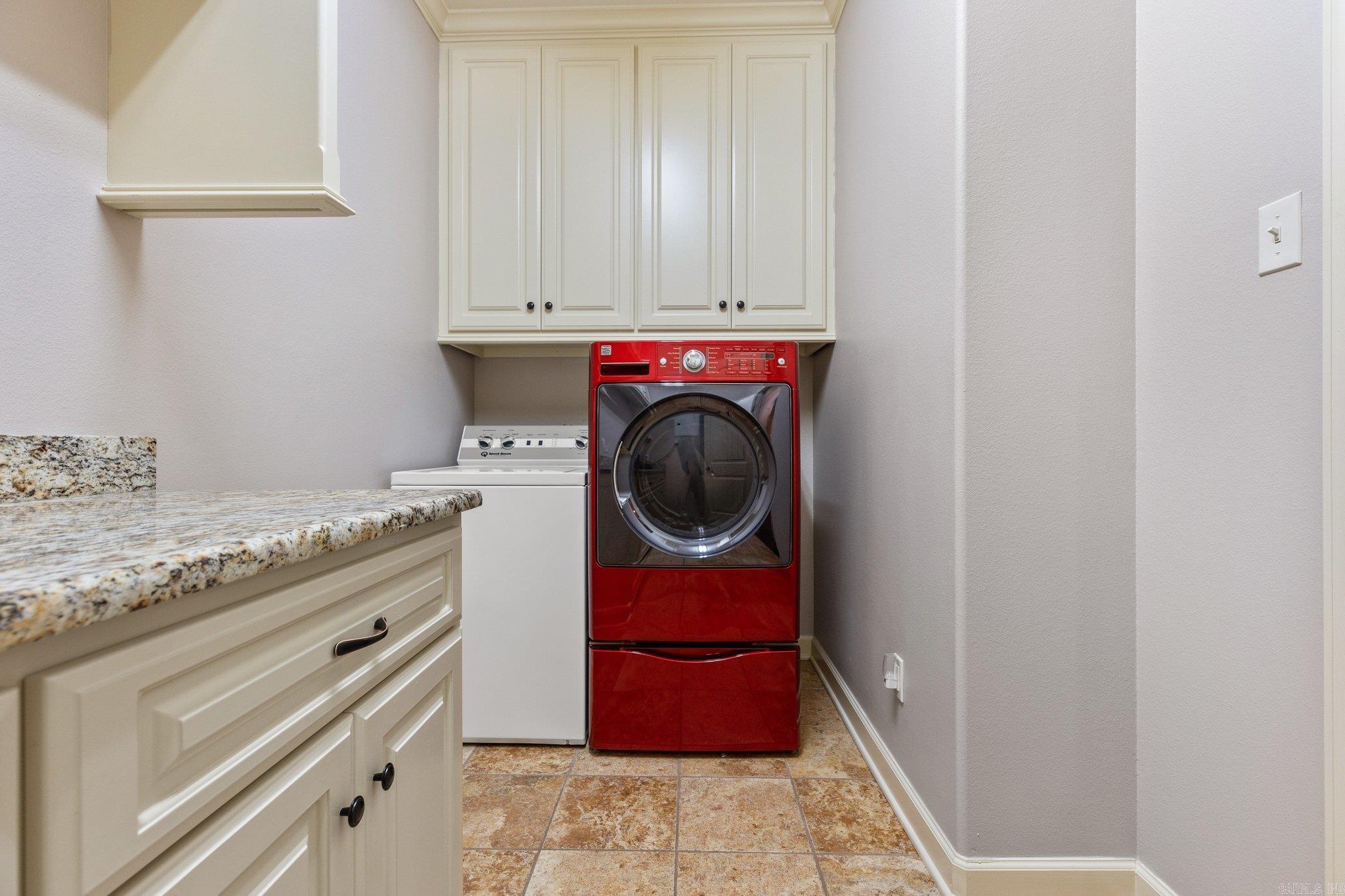 RIDGEVIEW - Residential