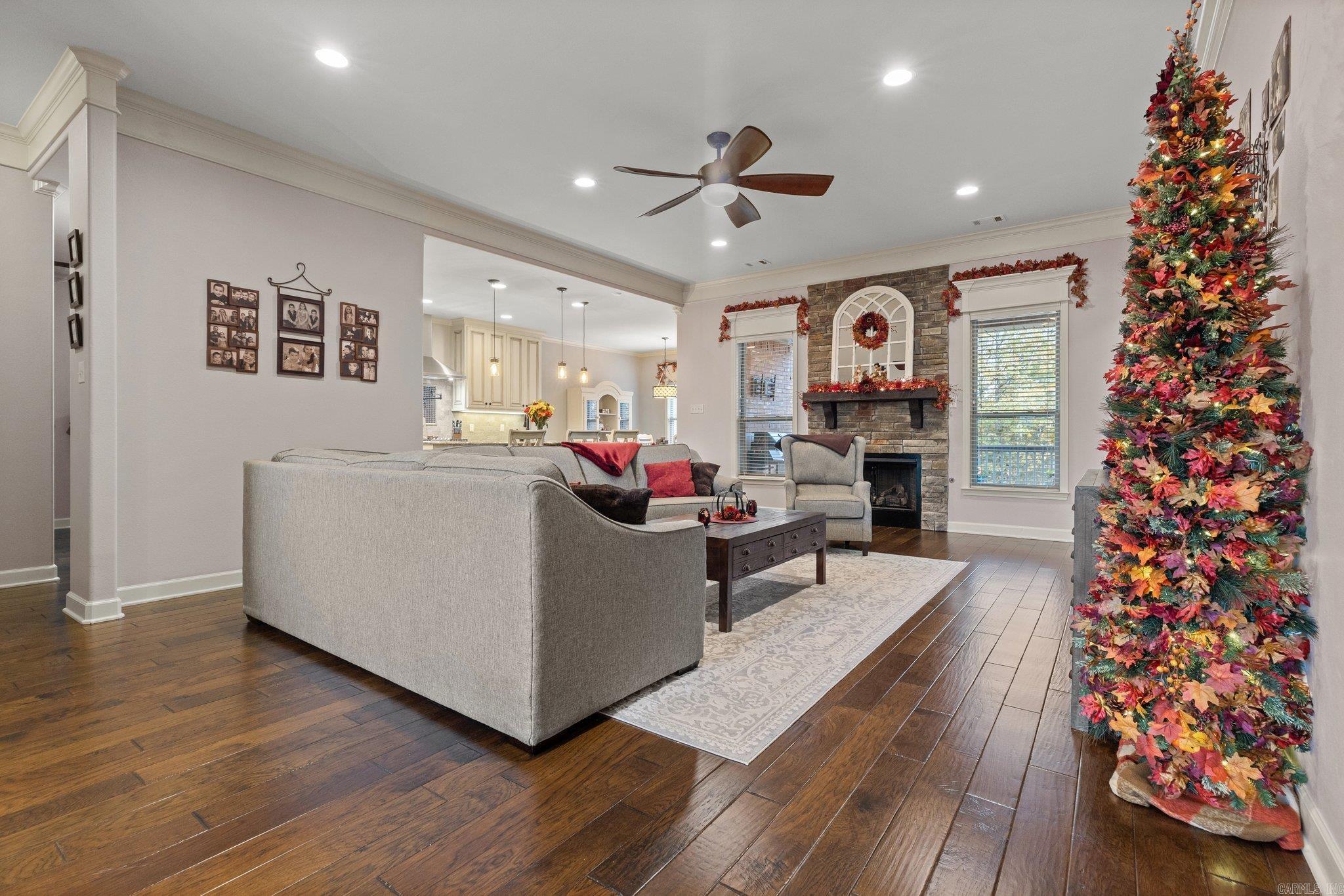 RIDGEVIEW - Residential