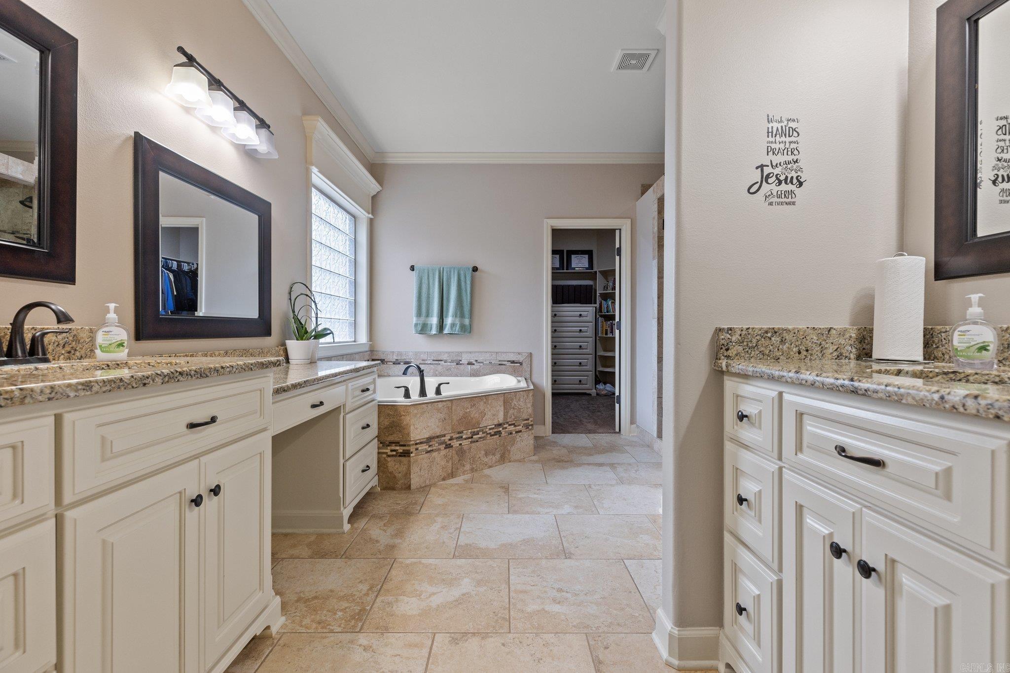 RIDGEVIEW - Residential