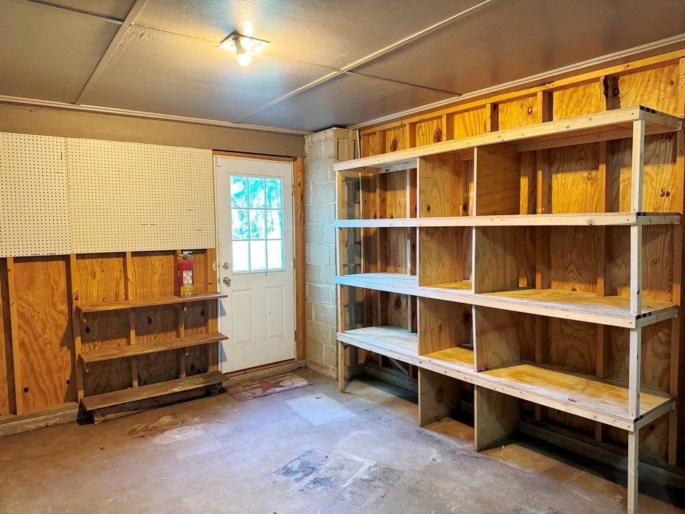 EAST LAKE - Residential