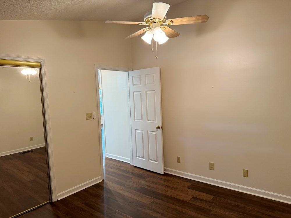 EAST LAKE - Residential