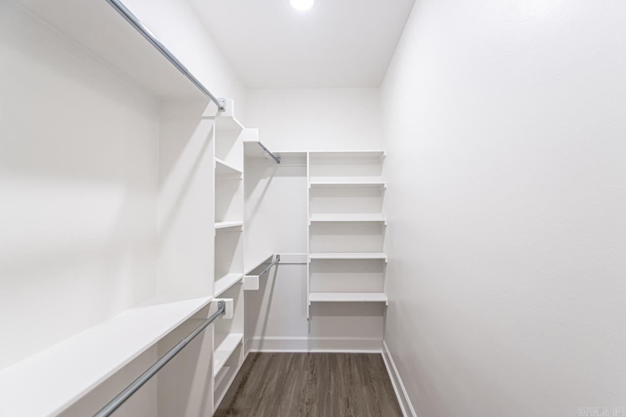 CYPRESS VALLEY - Residential