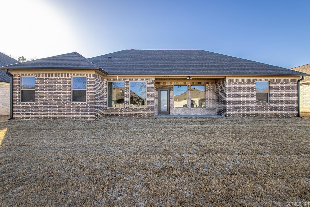 CYPRESS VALLEY - Residential