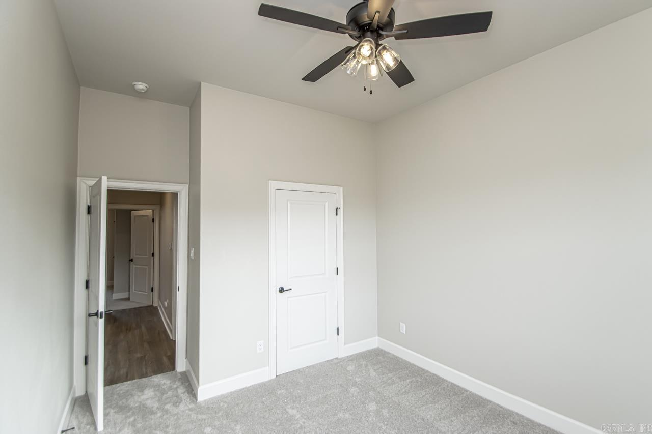 CYPRESS VALLEY - Residential