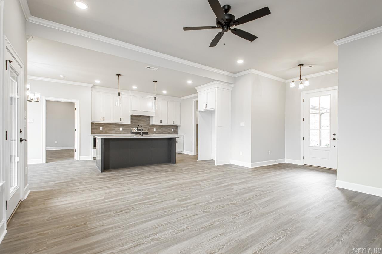 CYPRESS VALLEY - Residential