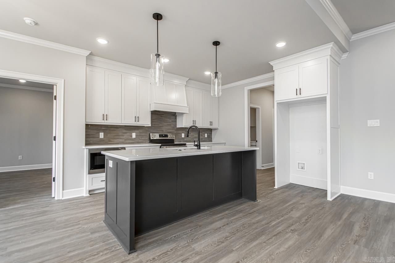 CYPRESS VALLEY - Residential