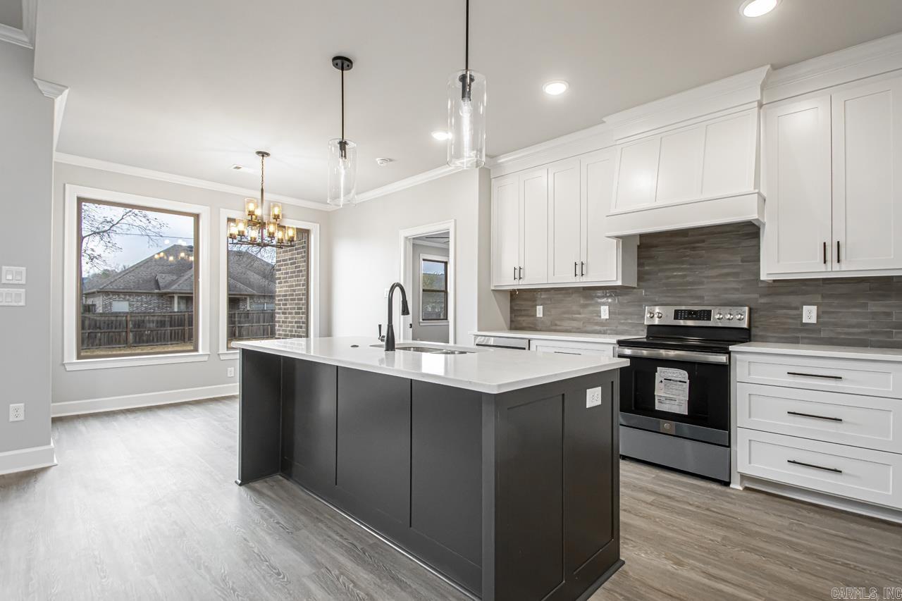 CYPRESS VALLEY - Residential