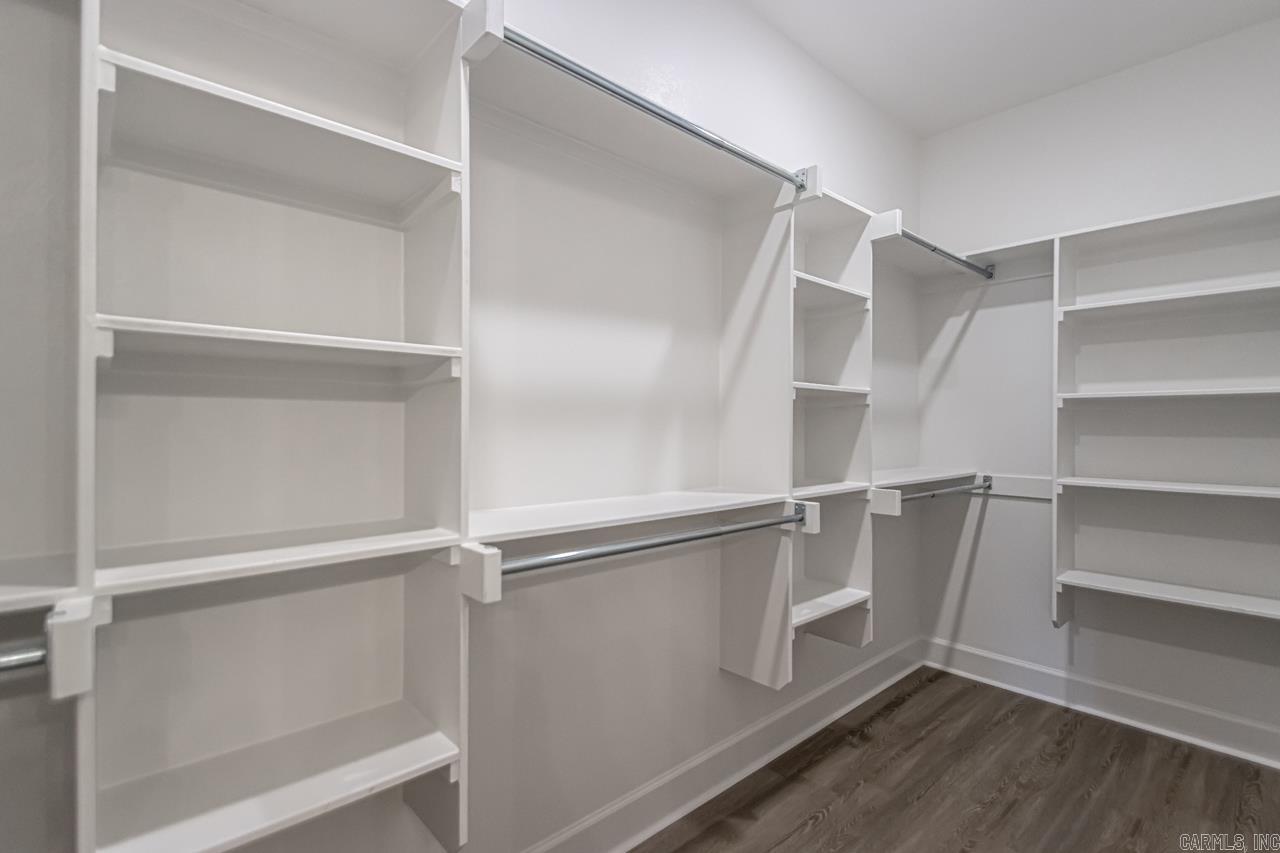 CYPRESS VALLEY - Residential