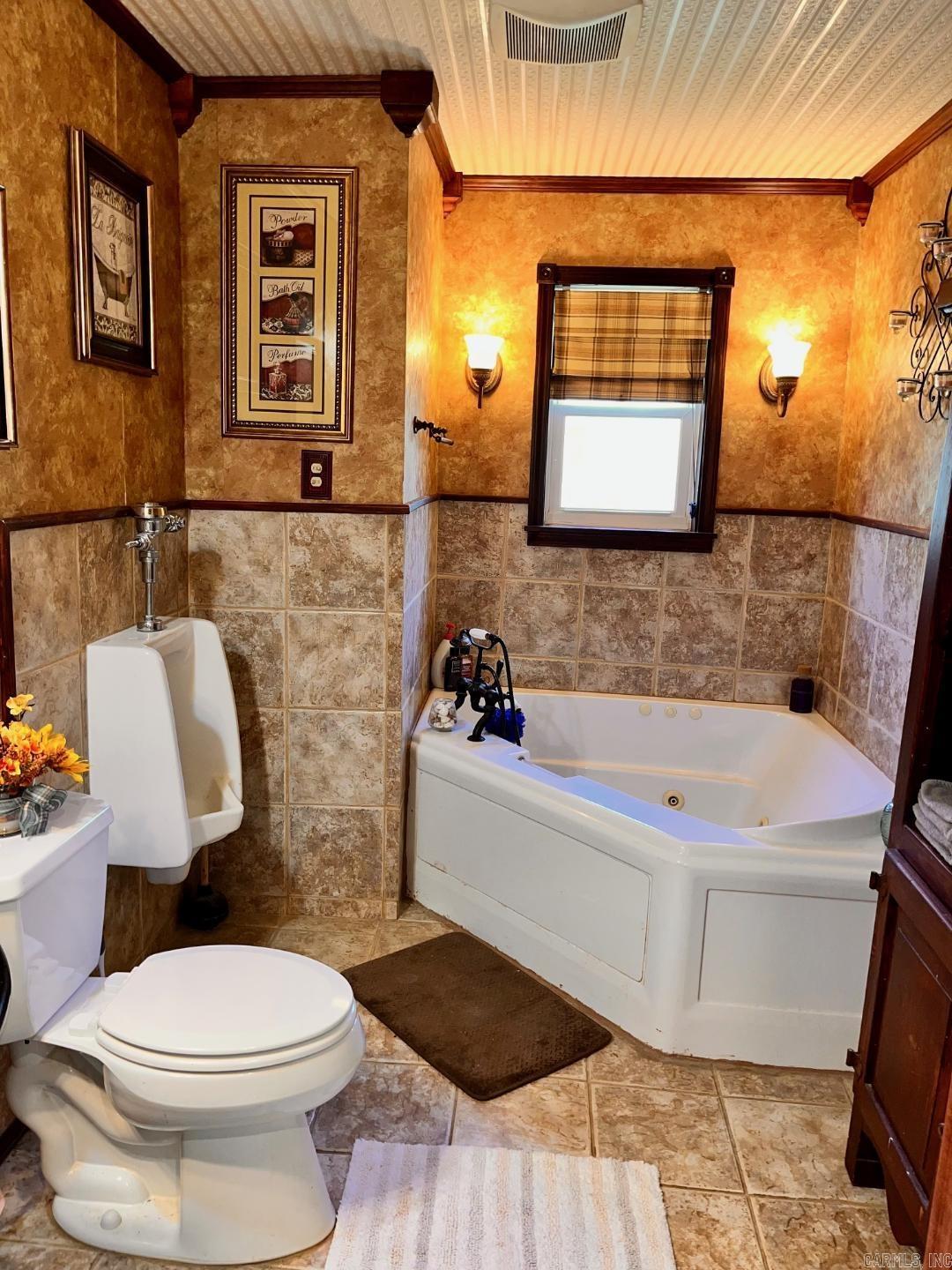 Ranch Estate - Residential