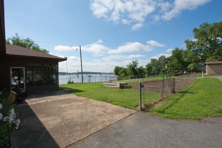 Lake View - Residential