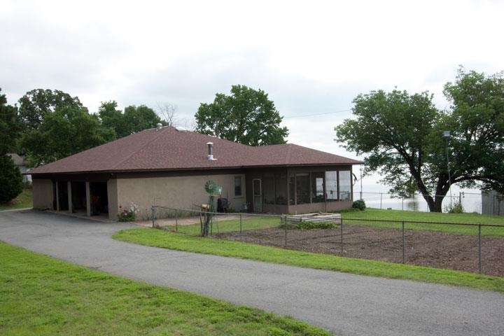 Lake View - Residential