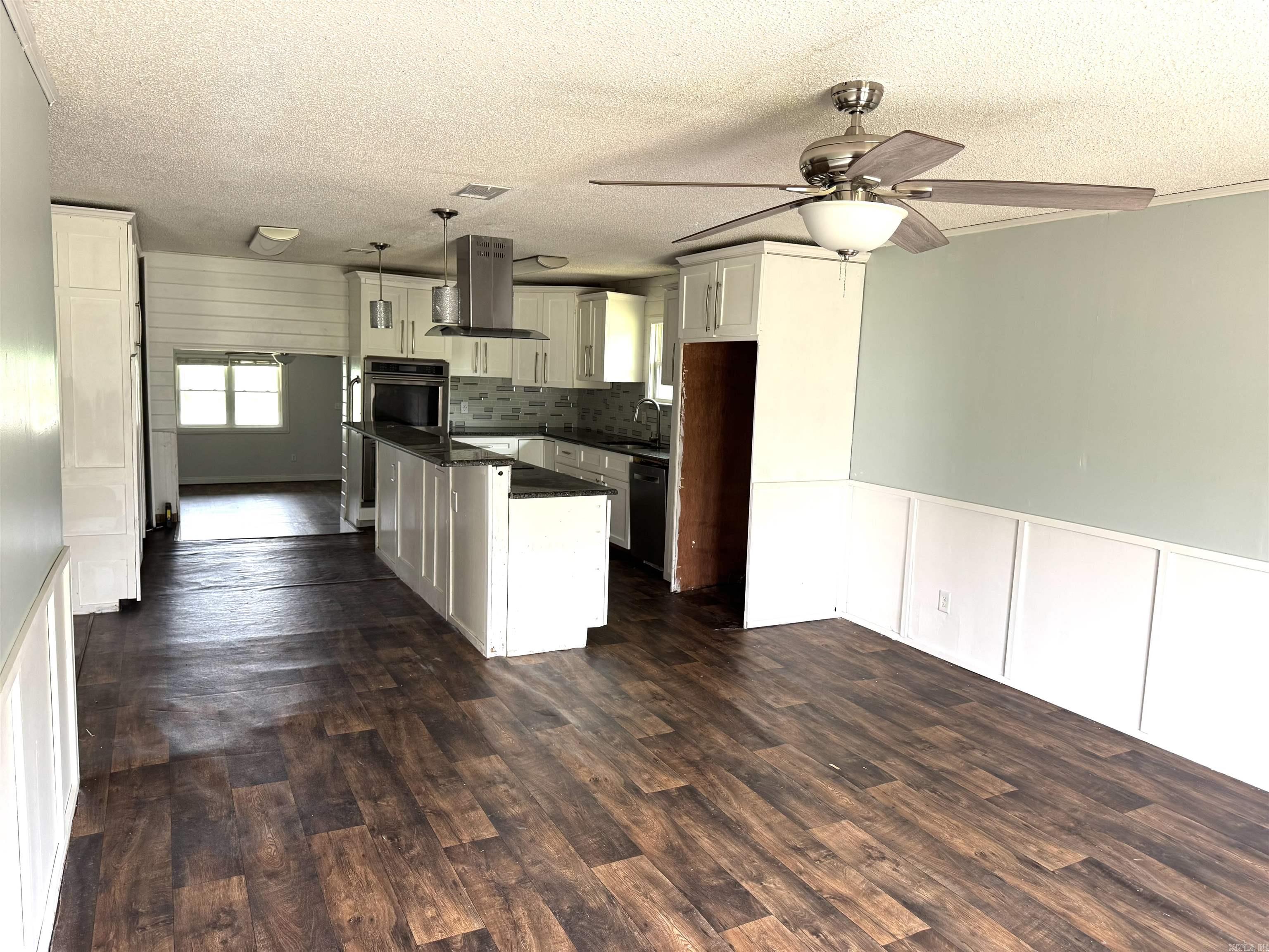 SOUTHEAST S/D - Residential