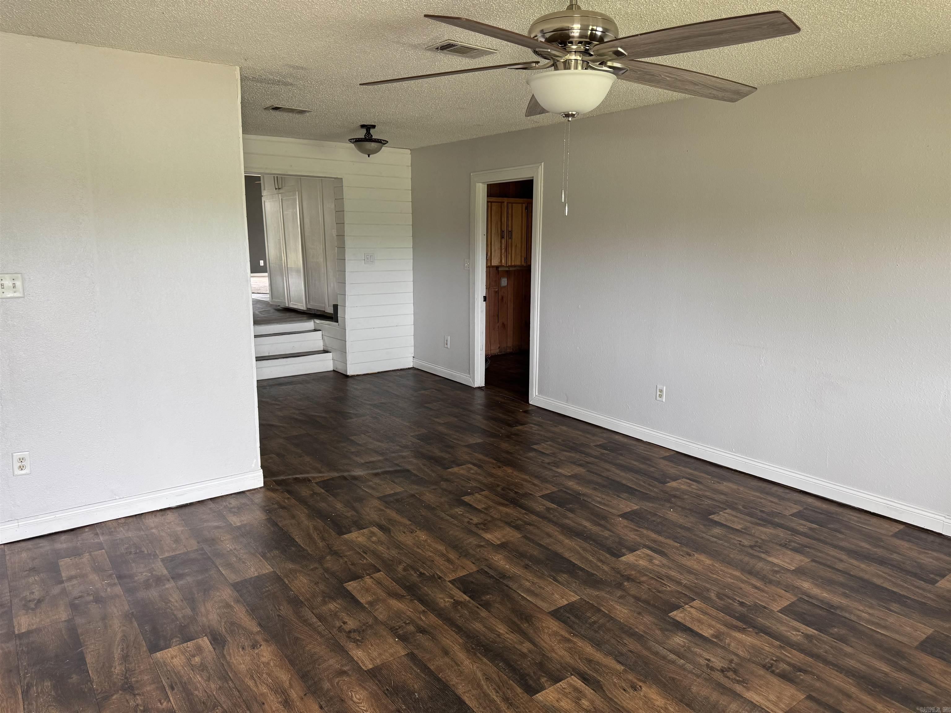 SOUTHEAST S/D - Residential